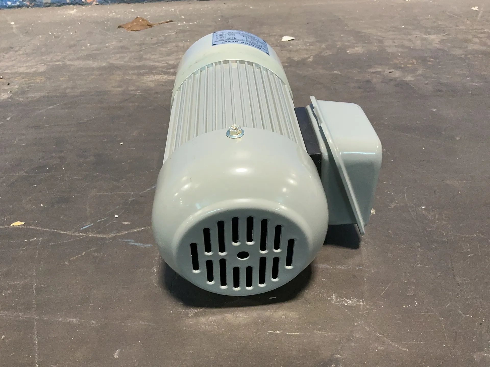 1/8 HP 1750 RPM Boston Gear #BGSHM-22-120L-01C, 3 phase, 50/60 Hz, 230/460 Volts (2 available)