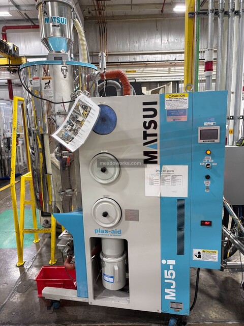 Matsui #MJ5-i-650U, Desiccant Dryer, stainless steel drying hopper, 2.63 KW process heater, 2.3 KW