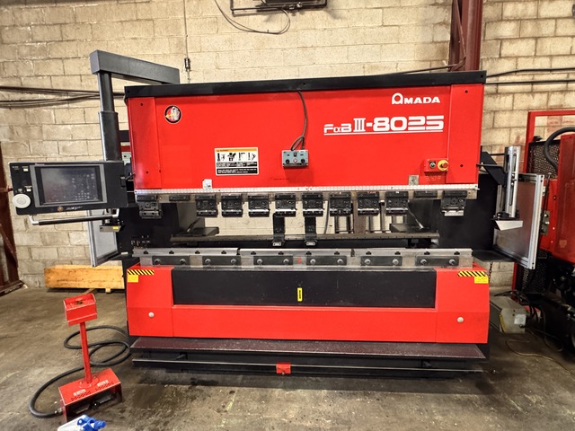 Amada #FBD-8025NT, CNC Press Brake, 98.4" table length, 86.6" between uprights, 1.7' throat, 5.91" stroke