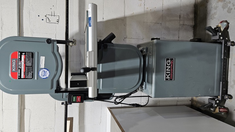 13-5/8" x 6" King #KC-1433FXR, Wood Band Saw, 14" x 14" table, 93" blade, 3 speeds, resaw guide, 3/4 HP