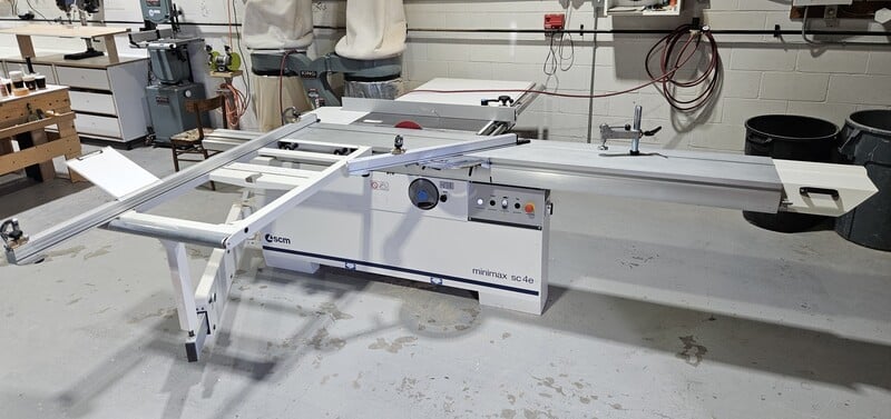 SCM #SC4E, Sliding Table Saw, 8.5' sliding table, 12" blade, 50" rip capacity, 3.94" @ 90° blade projection