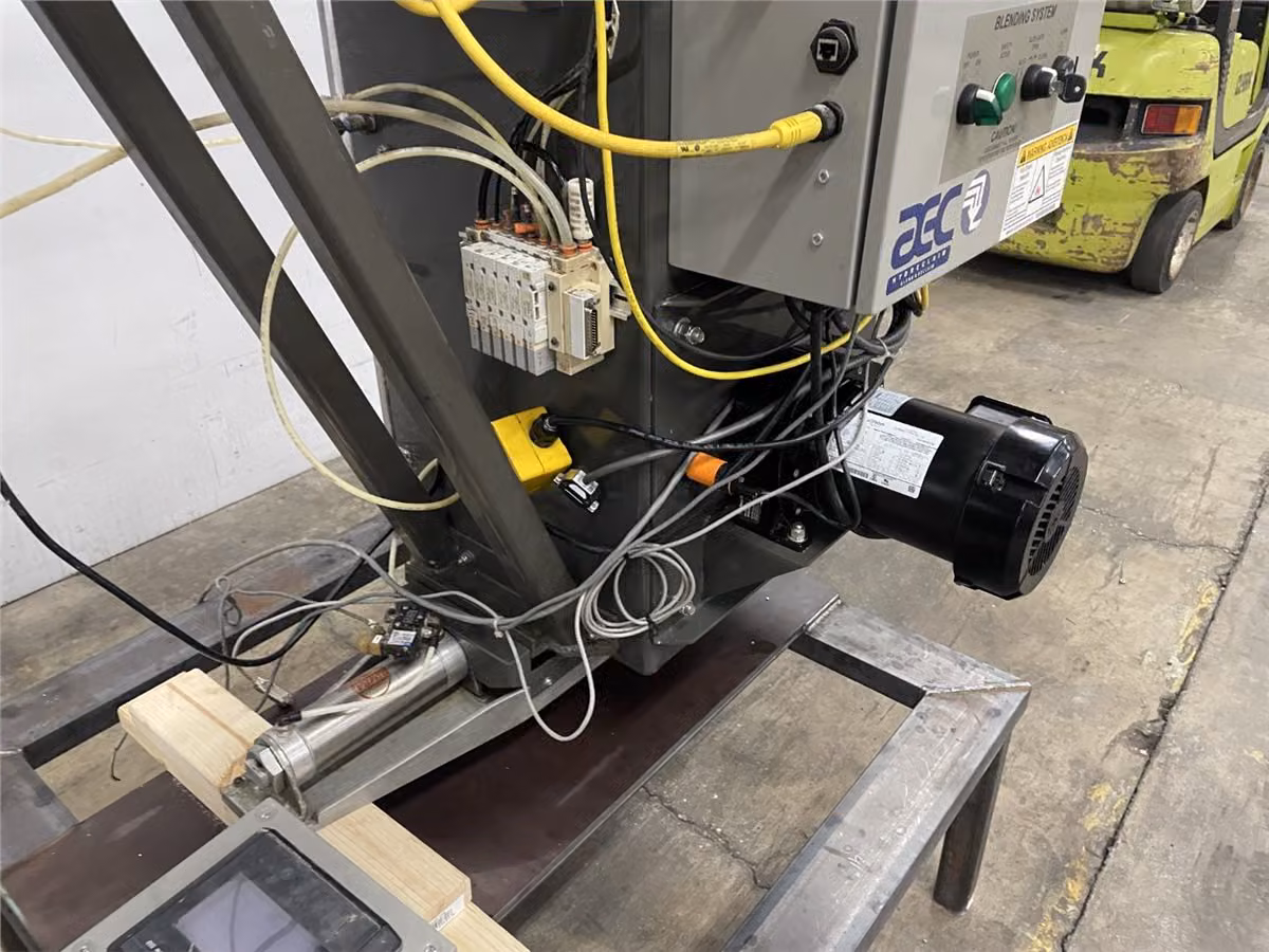 AEC #BD-2500-4R, 3 component gravimetric blender, 2,500 PPH