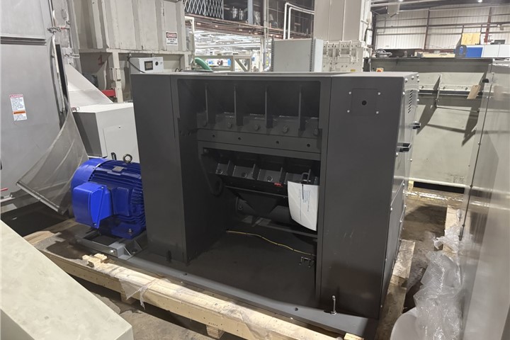 20" x 36" Cumberland #T5090, plastic granulator, 100 HP, 5 knife open rotor, 2 bed knives, tangential, 500