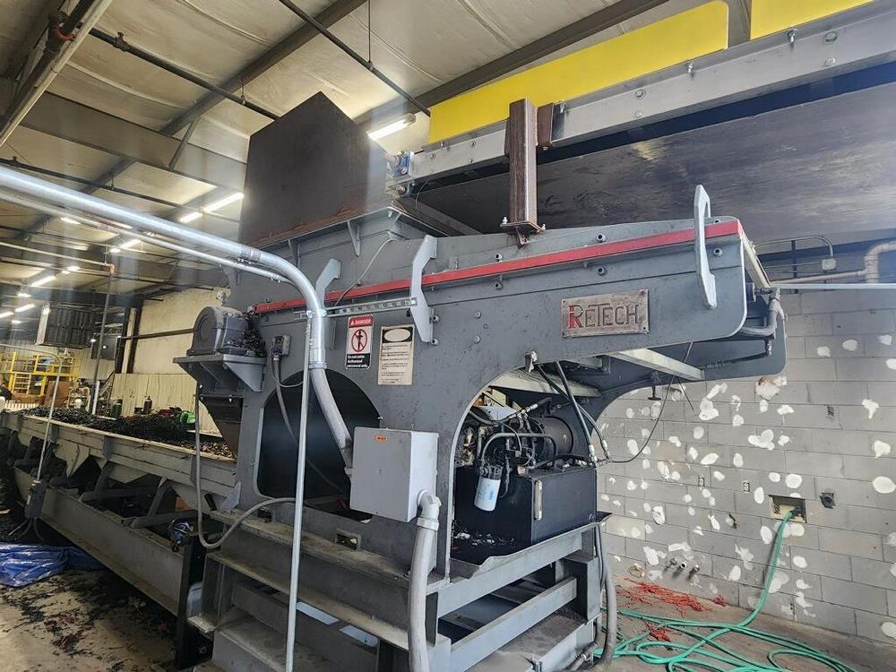 Vecoplan #RG52/100, single shaft shredder, 57.5" x 51.5" feed opening, 15" rotor, 35 cutters, 100 HP, 460 V.