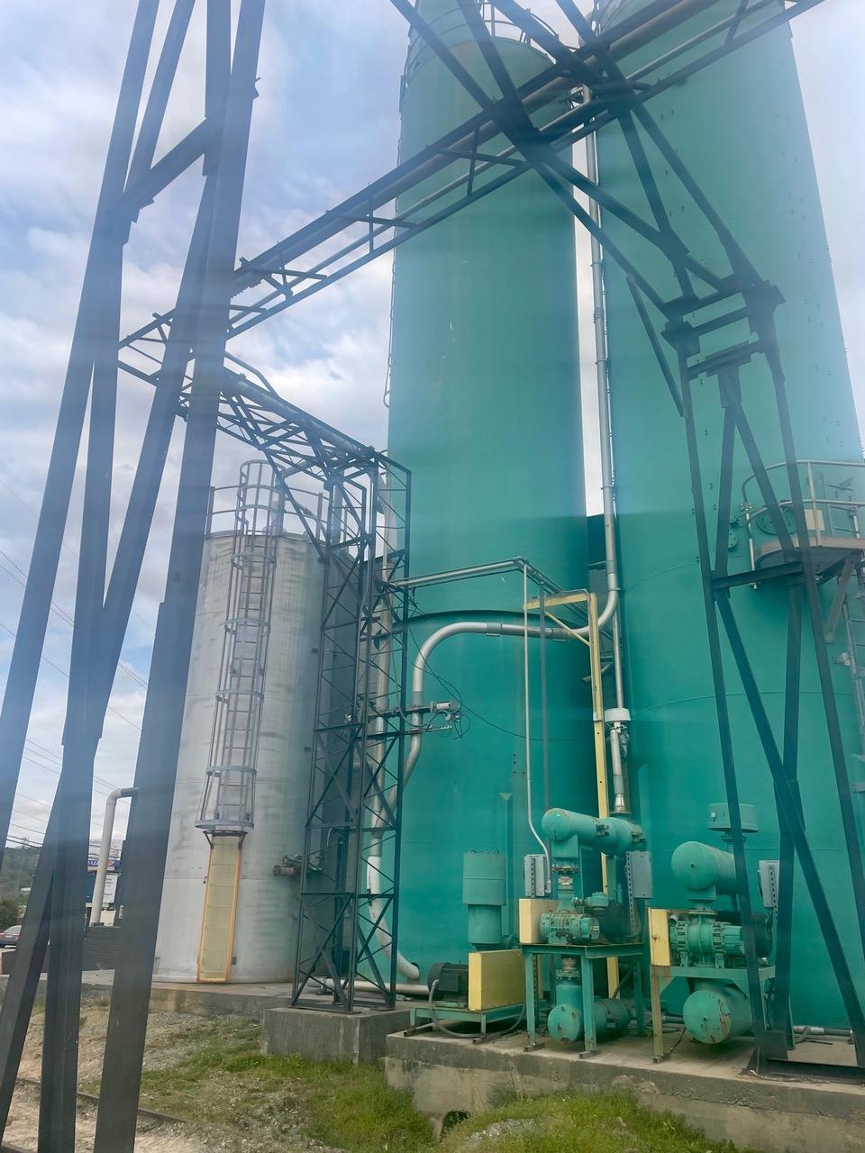Peabody & Columbian TecTank, blending & storage silos, 12' diameter, 1810-4560 cu. ft., blowers, Vortex slide