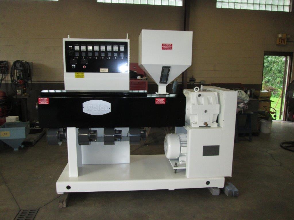2.5" Welex #2.5, extruder, 24:1 L/D, new 50 HP AC motor & drive, new barrel, GP screw, 4 barrel & 4 die