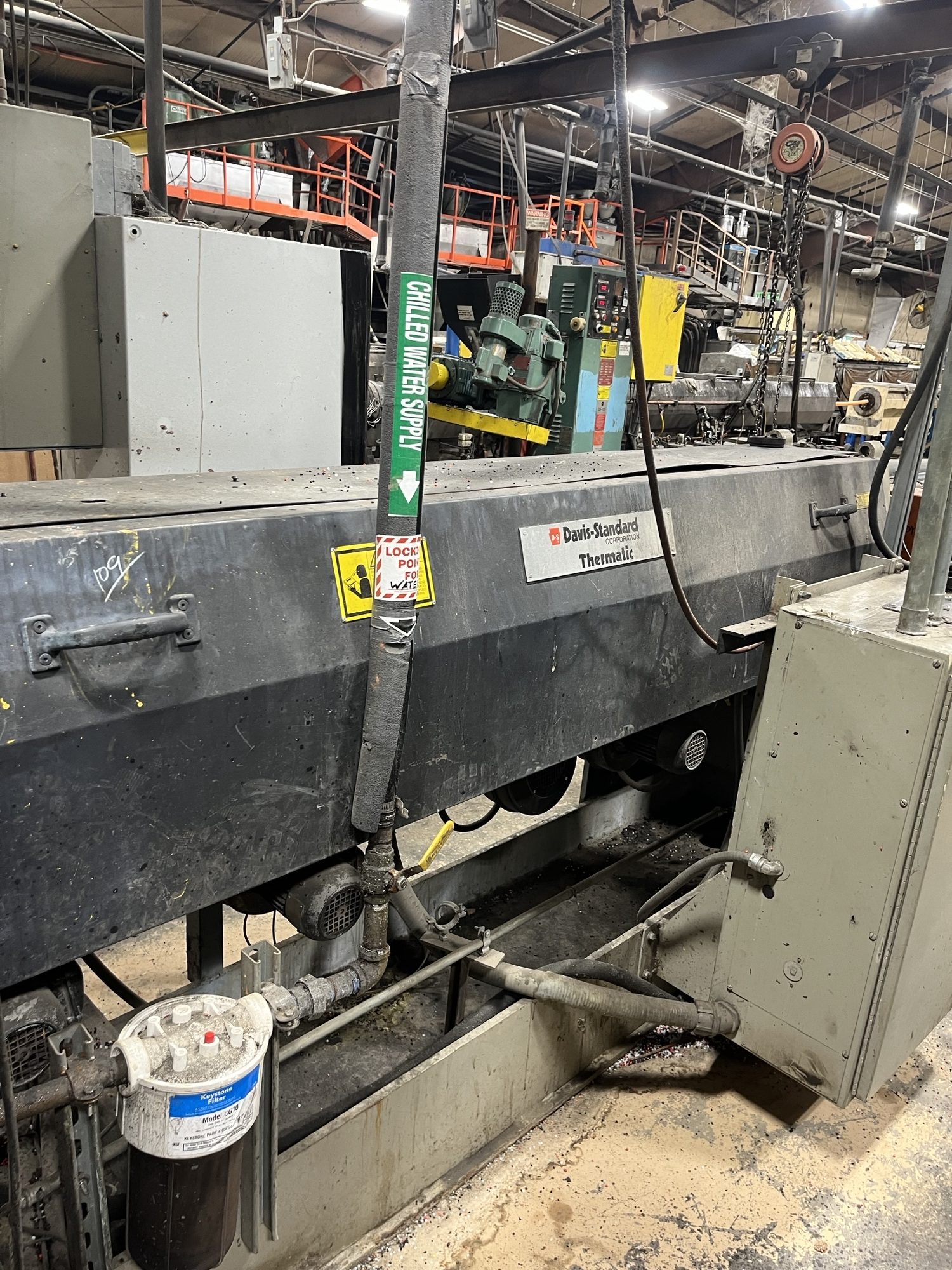 3.5" Davis Standard, extruder, 30:1 L/D, 150 HP AC, air cooled, 17:1 gear ratio, 100 RPM, 5 barrel & 4 die