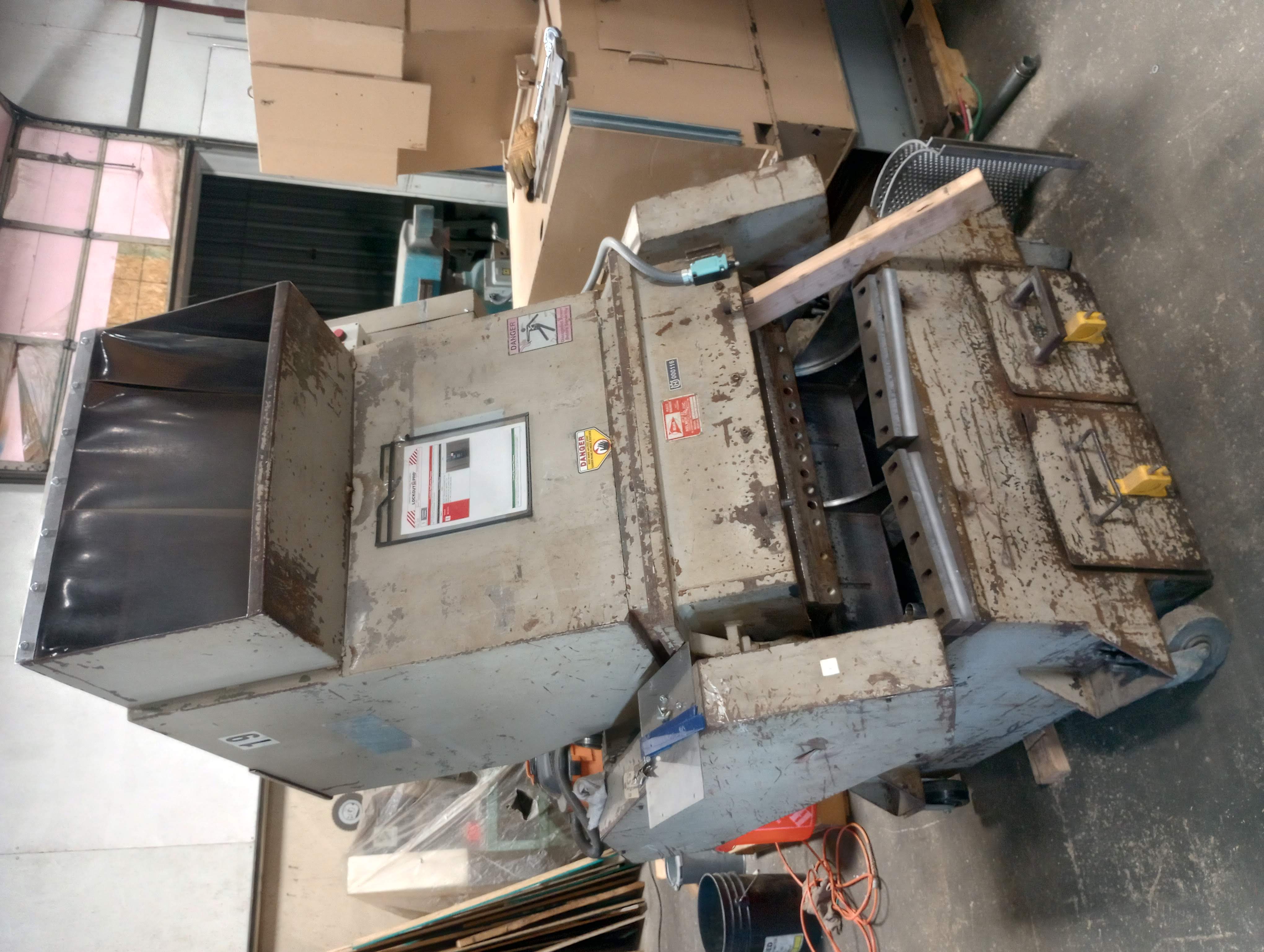 16" x 29" Nelmor #12411GR, plastic granulator, 40 HP, solid rotor, starter, 480 V., 1972