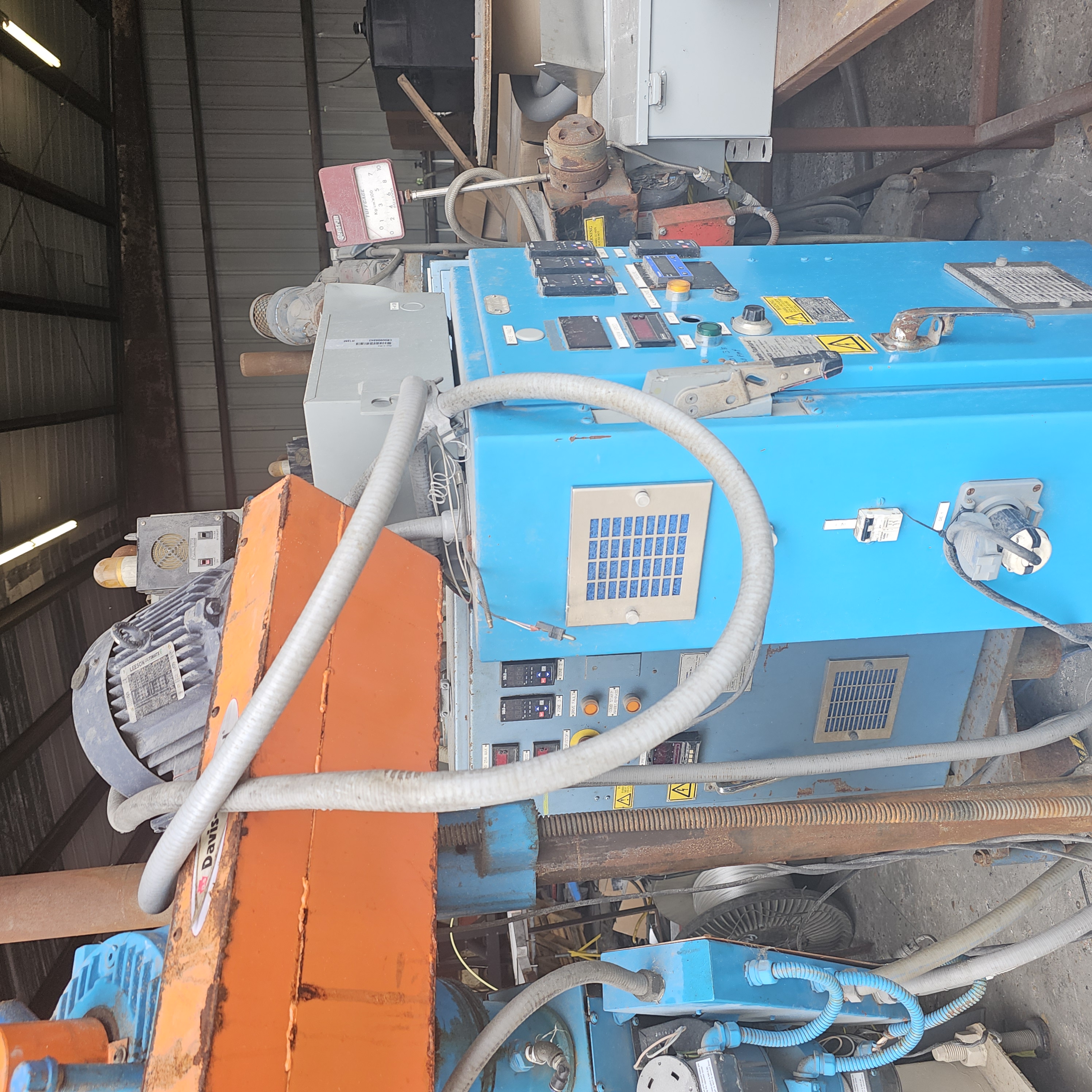 1.25" Davis Standard, striper extruder, 24:1 L/D, air cooled, non-vented (4 available)
