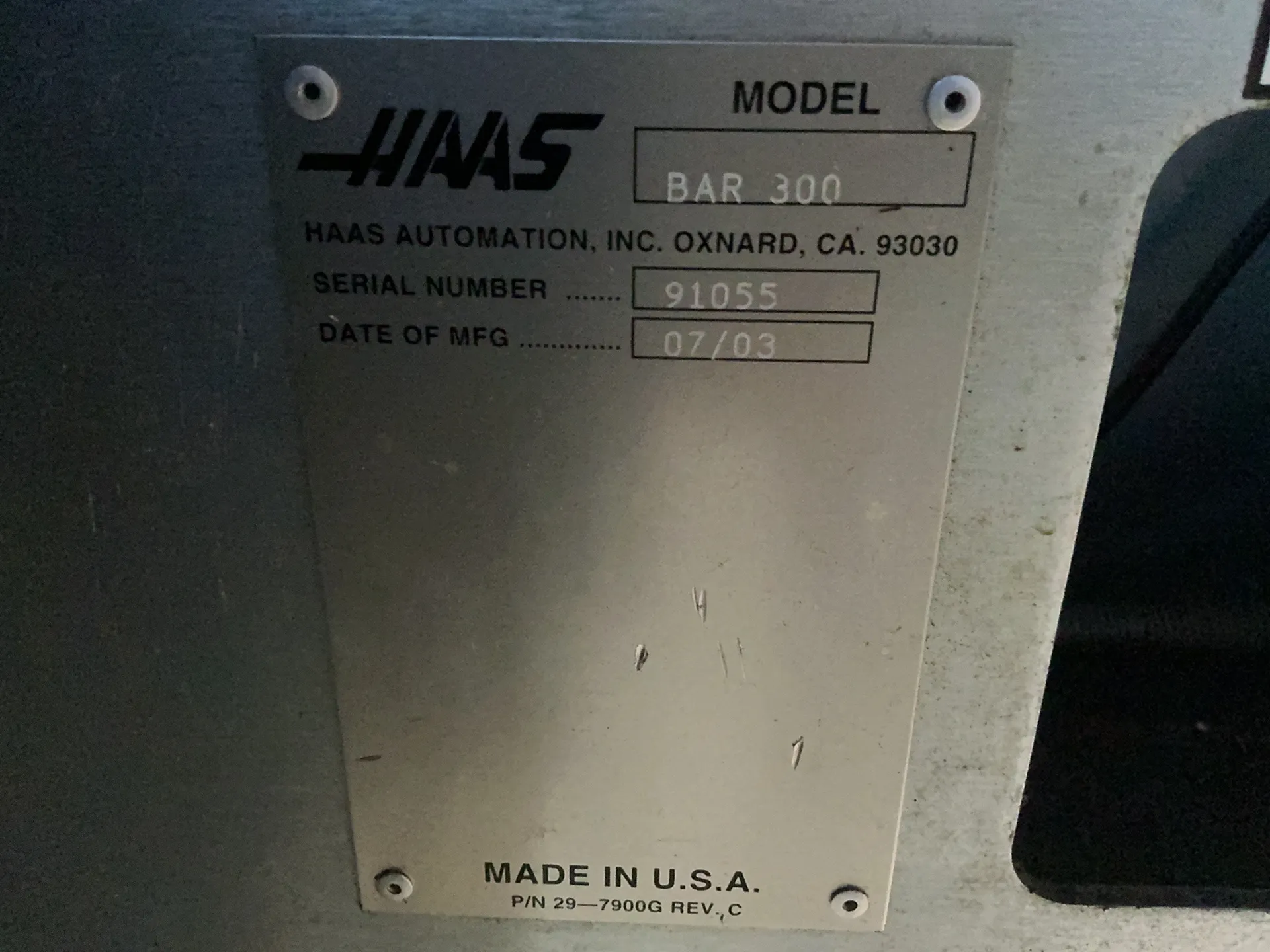Alimentador de barras servomotor Haas #BAR-300, capacidad de 62", 2003