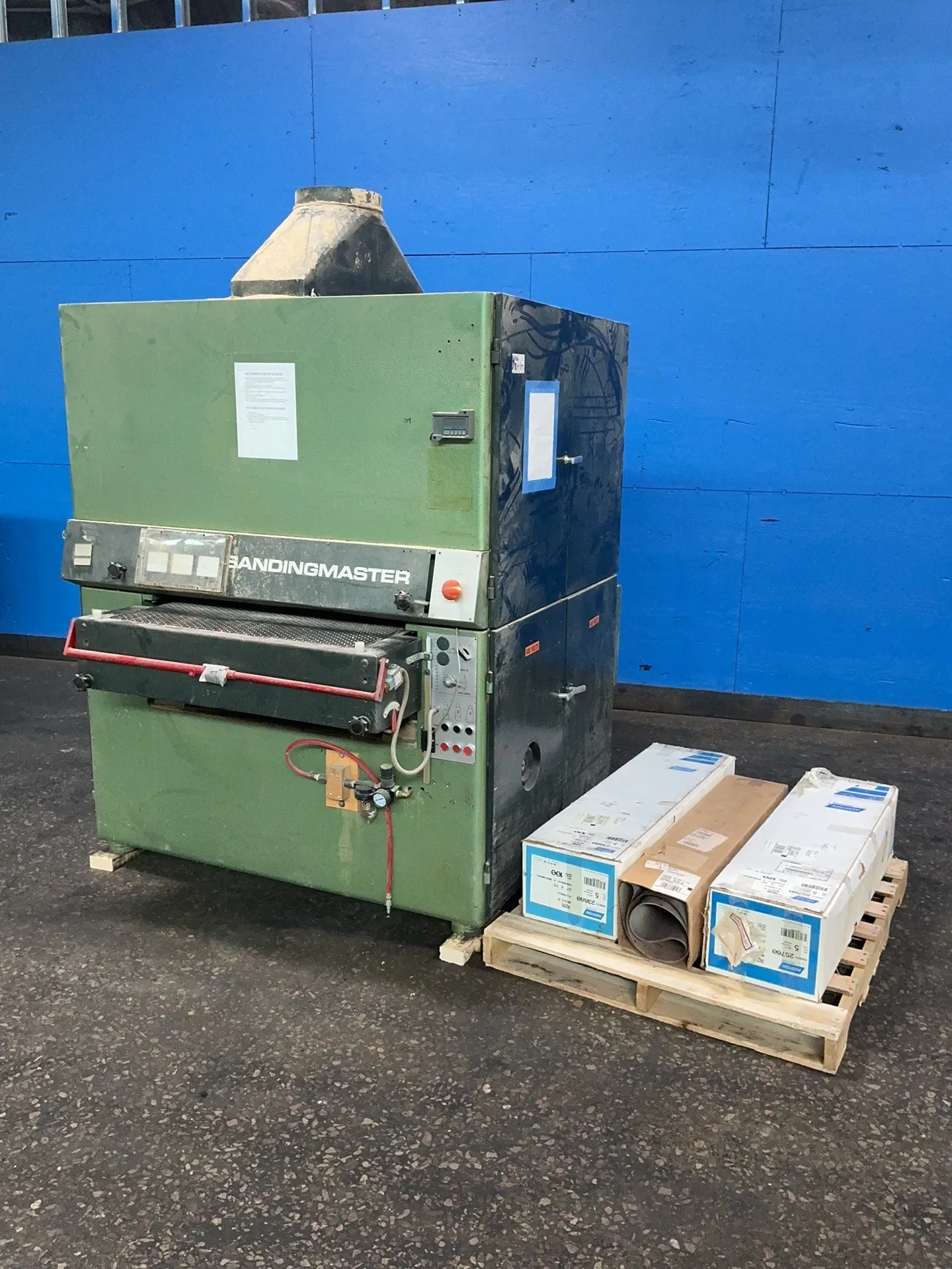 35" x 75" A.v.d. Linden #CSB3-900, belt sander, 220/440 V.