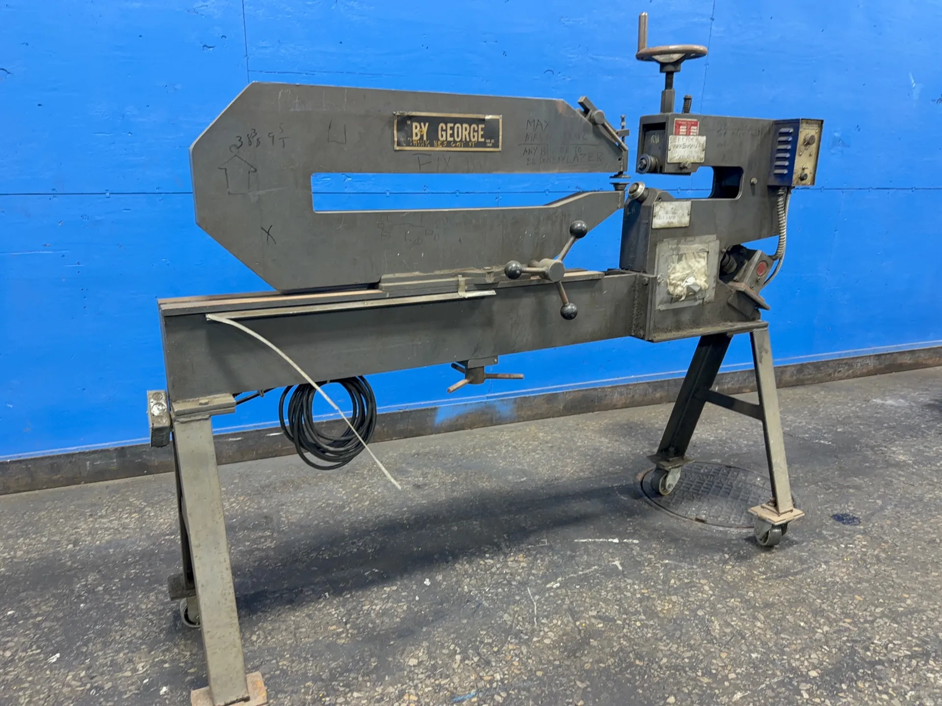 Reliance Tool #CH5273, circle shear, 52" capacity, 1.5 HP, Sabina speed drive, 180 VDC, 1981
