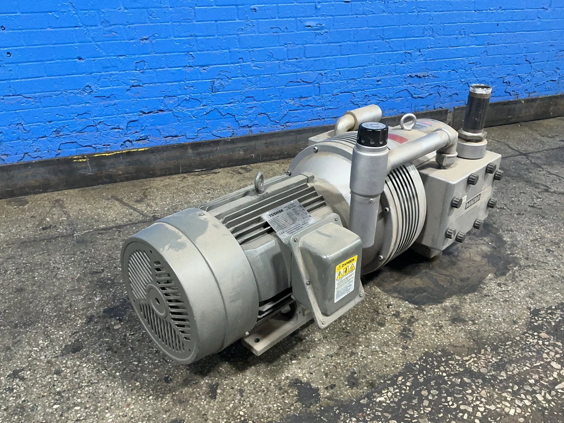 Gardner Denver #VTB-250-(05), vacuum pump, 10 HP, 1160 RPM, 24.9 A, 230/460 V., 2008