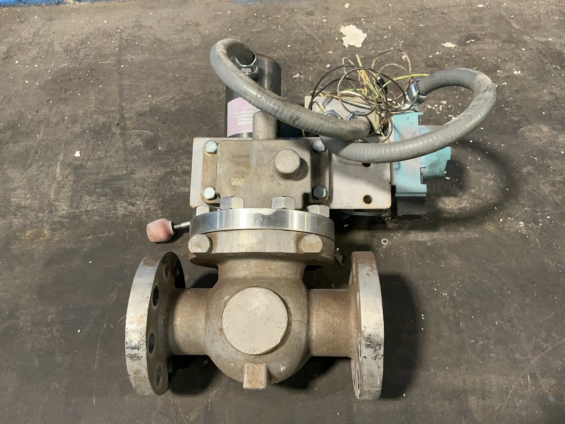 2" Leslie Controls #SC23-VAR-10, Laurence Soli-Con electrically actuated rotary shaft solenoid valve