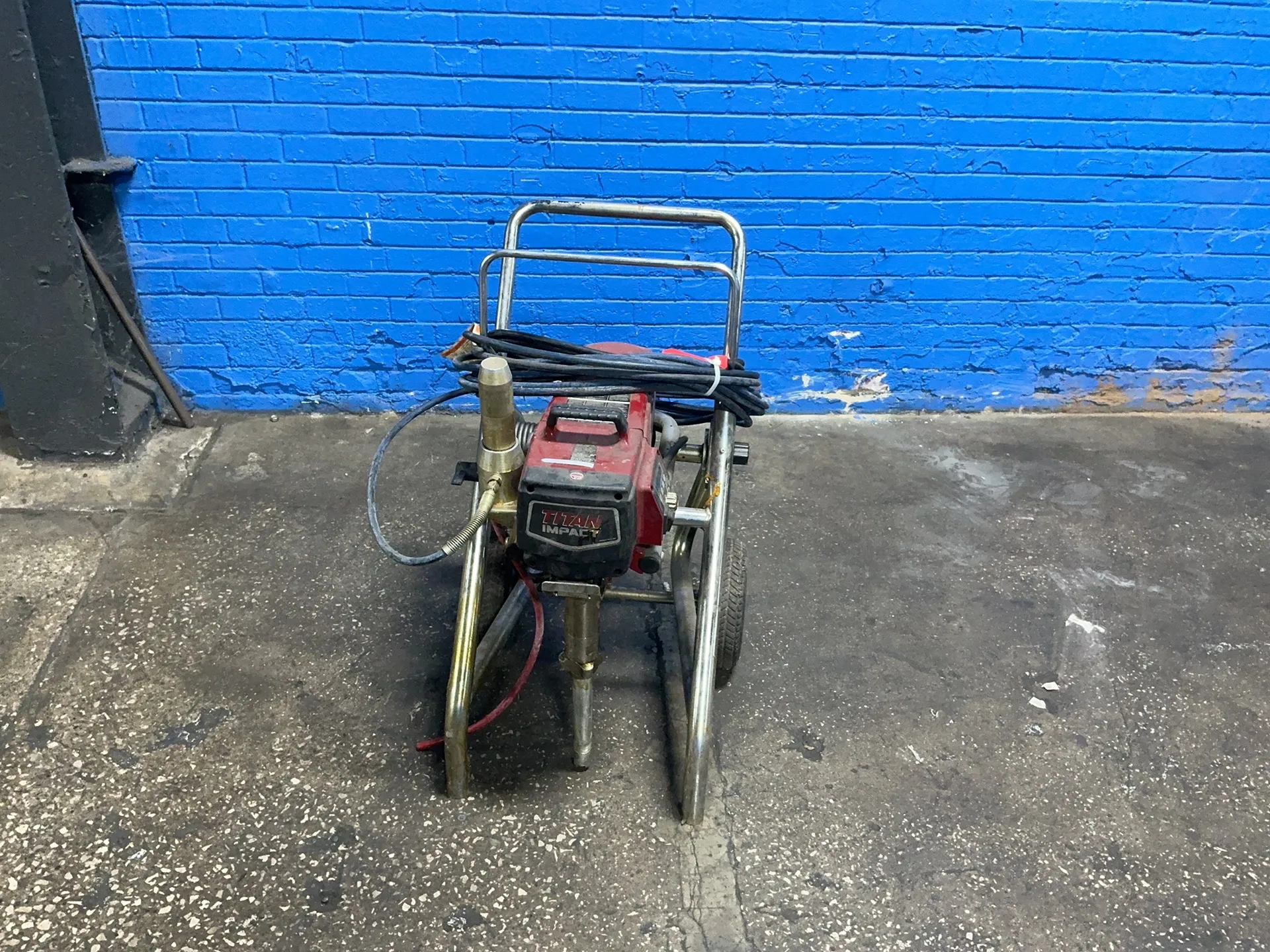 Titan Impact #740, airless paint sprayer, 2 HP, 0.80 GPM