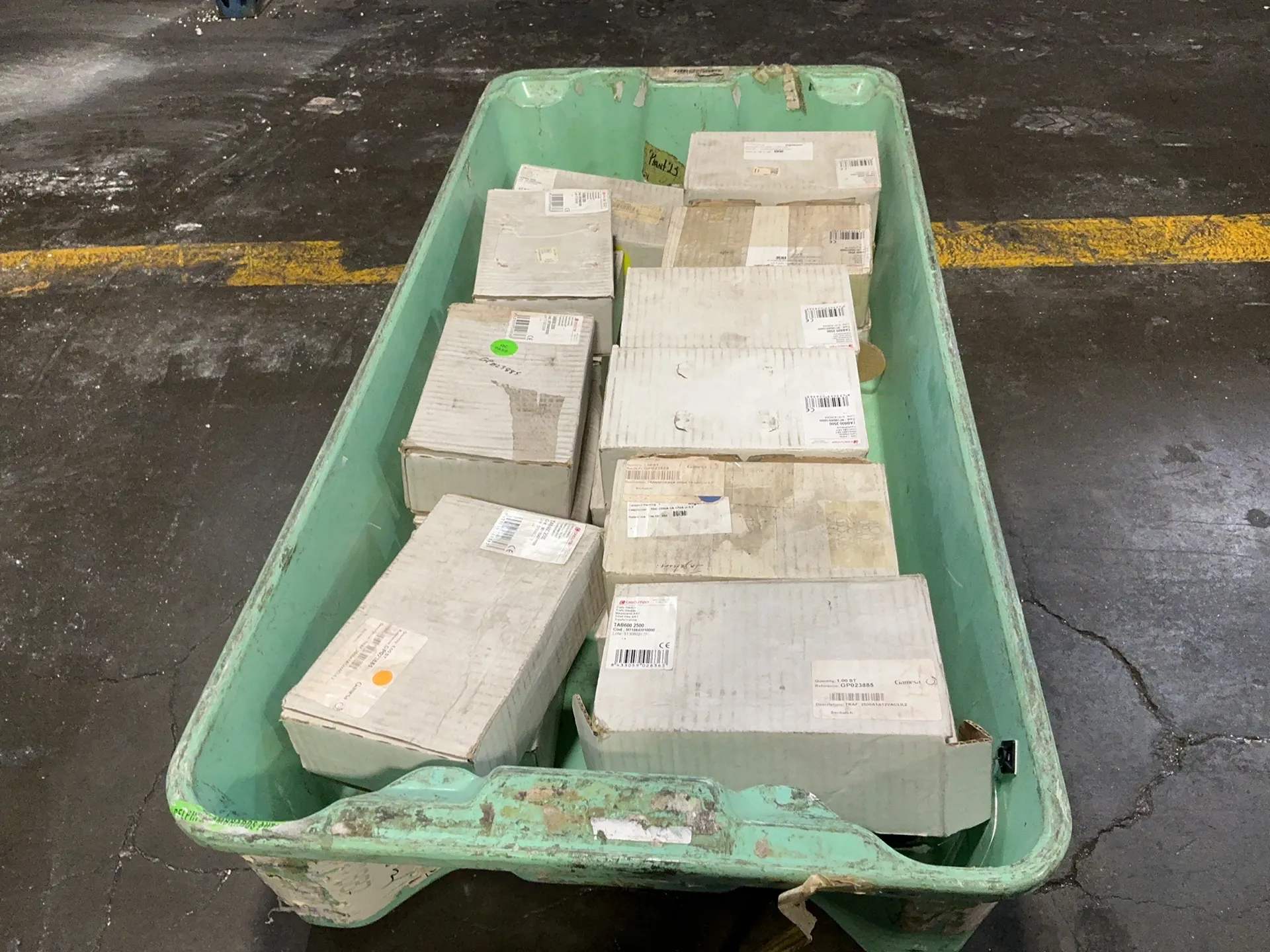 Circutor #TAB600-2500, Current Transformers, 2500/1 Amps, LOT of 19