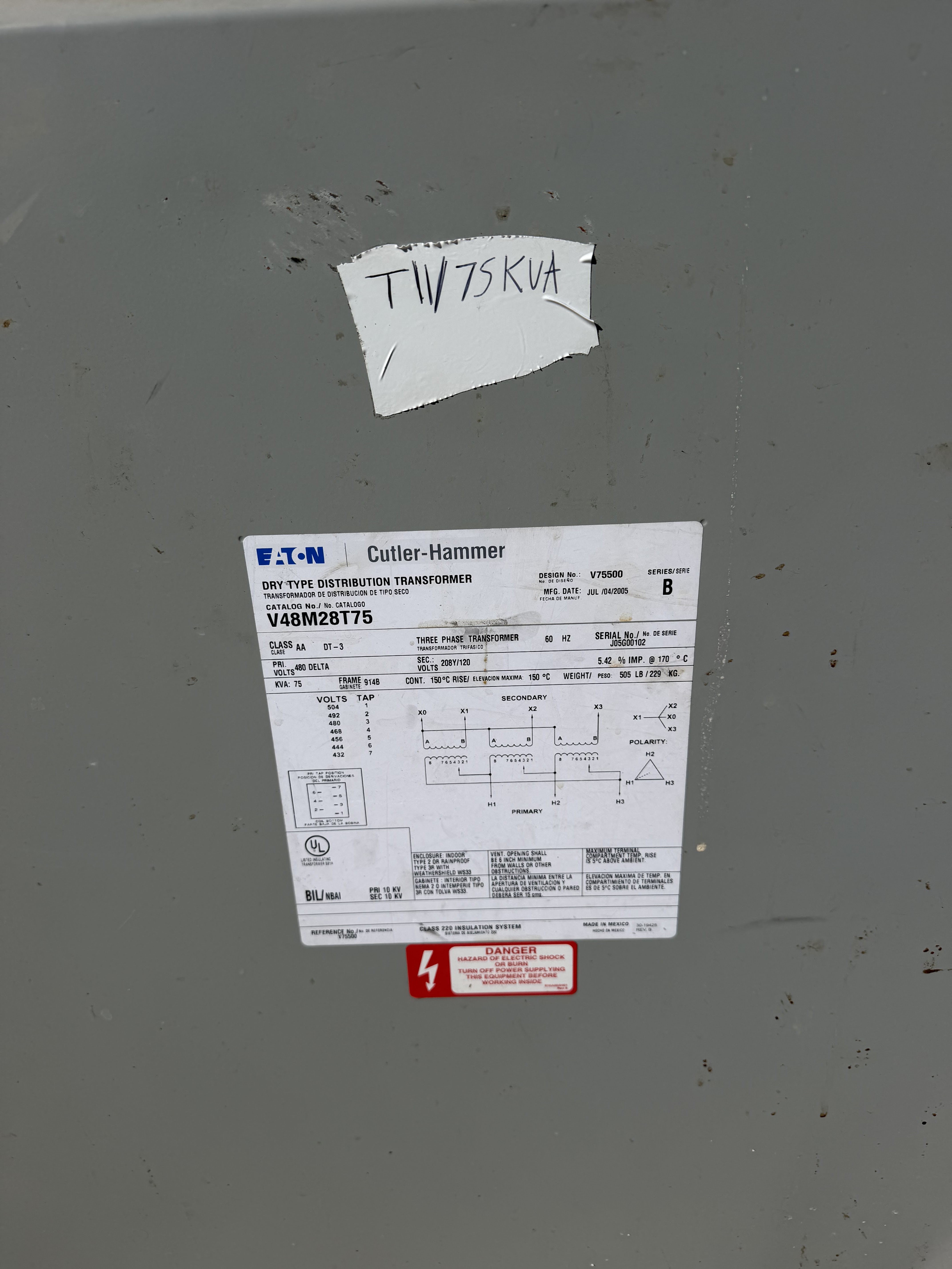 75 KVA 480 Delta Primary, 208Y/120 Secondary, Cutler-Hammer #V48M28T75, Dry Type Transformer, 3 Phase, 60 Hz