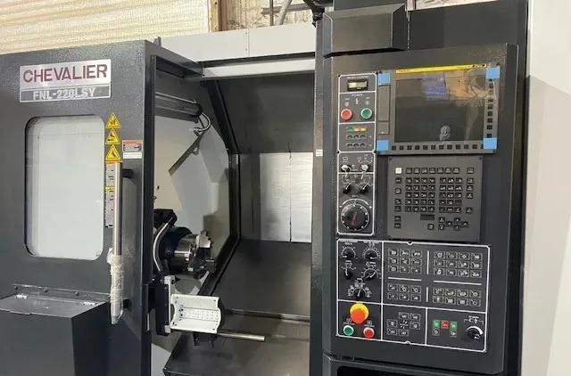 Chevalier #FNL-220LSY, 5-Axis CNC Lathe, 24.4" swing, 20.1" machining length, 10.6" turning diameter, 8"