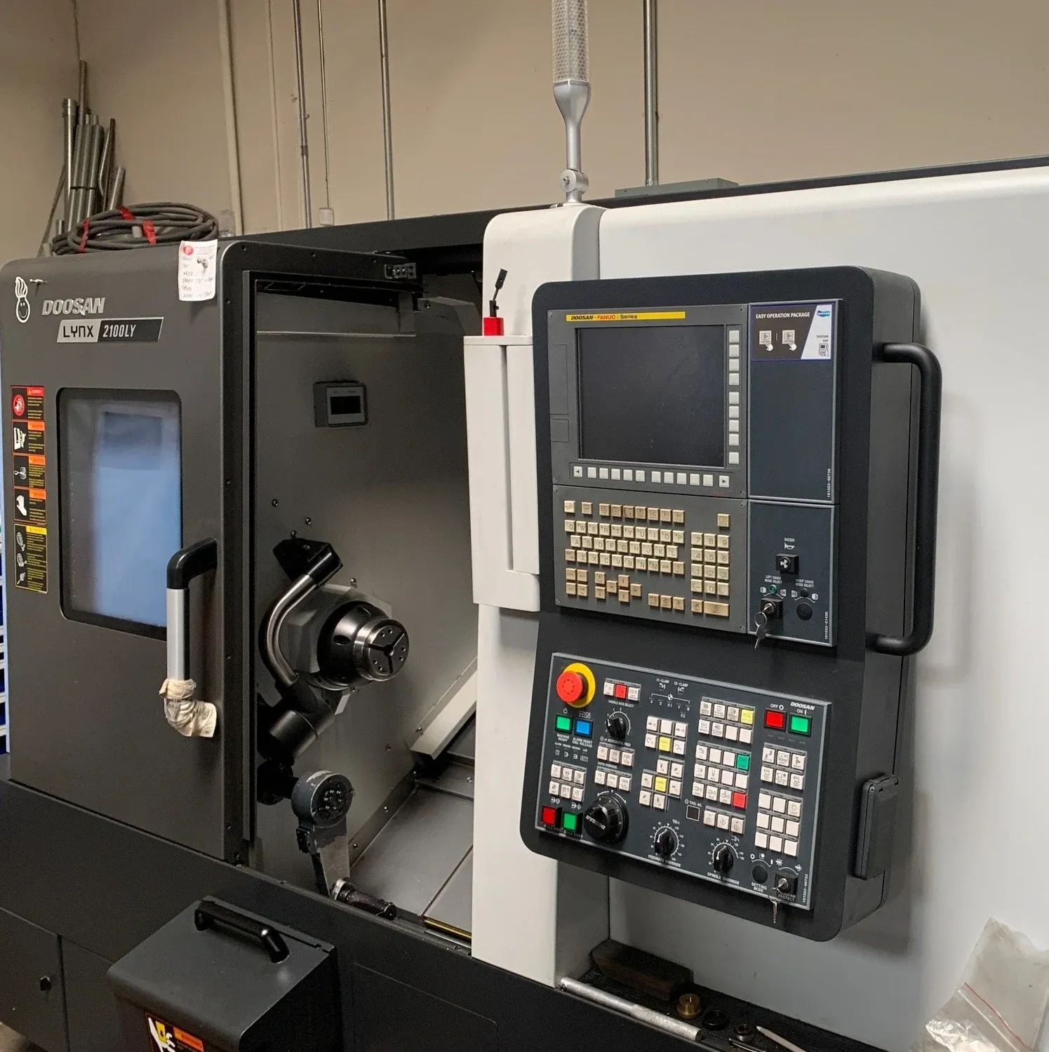 Daewoo Doosan #Lynx-2100LYA, CNC Lathe, 8.1" X, 4.1" Y, 22" Z, 23.6" swing, 20" machining length, 11.8"