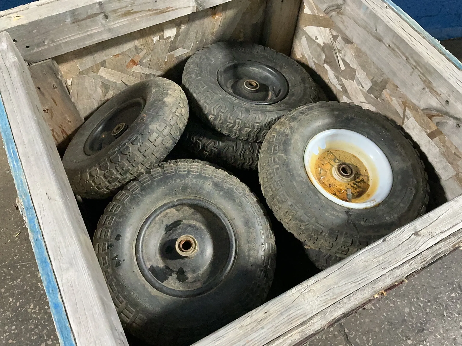 Turf Tire #SM5, tires, 30 PSI, 300 lb max load