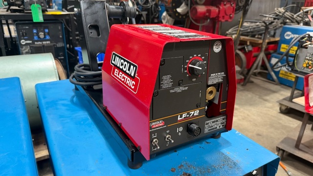 Lincoln Electric #LF-72, Wire Feeder, 2 drive roll, 0.023" - 1/16" solid wire, 500 amps, (10 available)