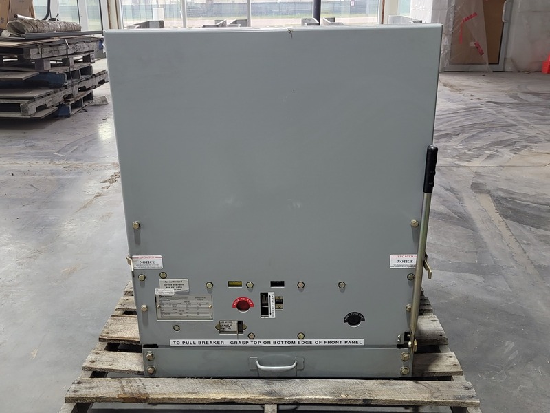 1200 Amps, General Electric PowerVac #VB1-13.8-500-3, medium voltage vacuum circuit, 15 KV, 60 Hz, 18 KA, 125