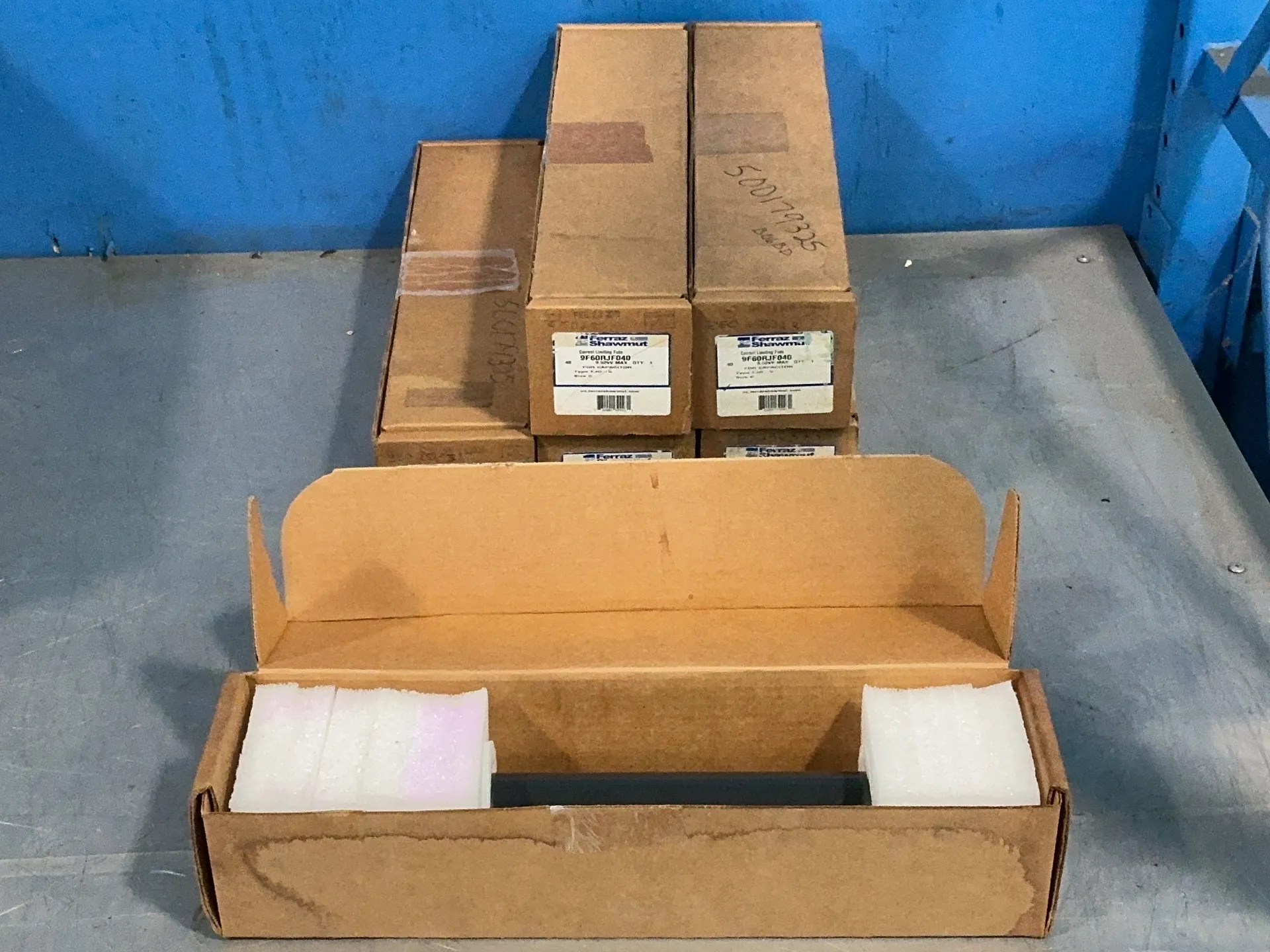 Ferraz Shawmut #9F60RJF040, Current Limiting Fuses, 9.52 kV, size C, (6 available)