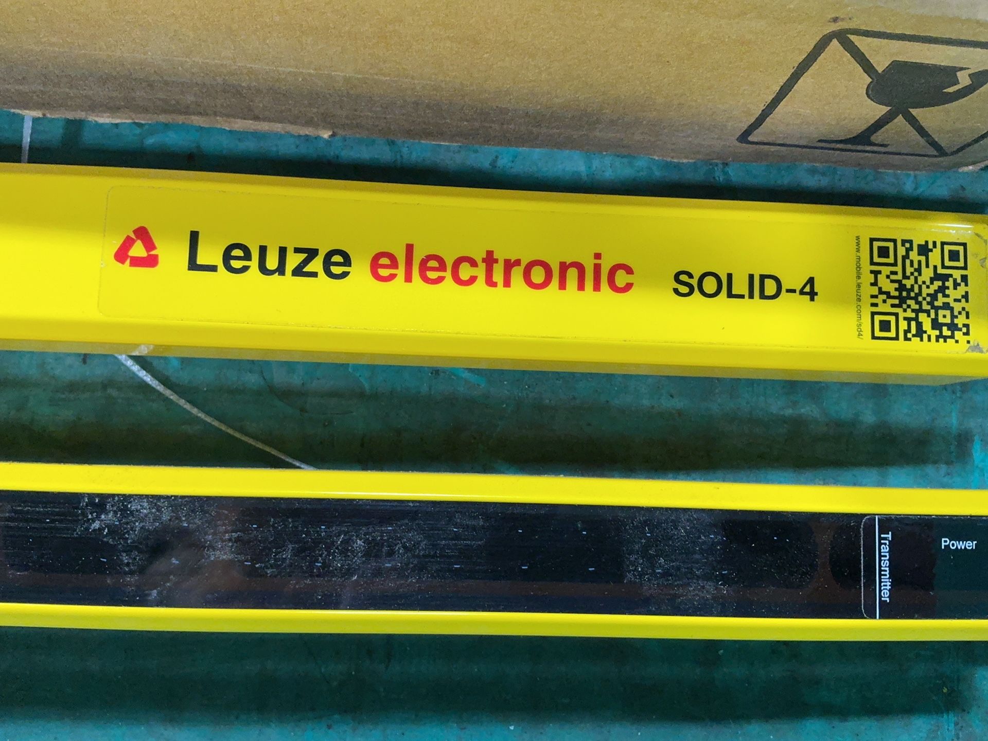 Leuze Electronic #SD4R30-1350E, Safety Light Curtain System, 24 VDC, LOT of 2, 2013