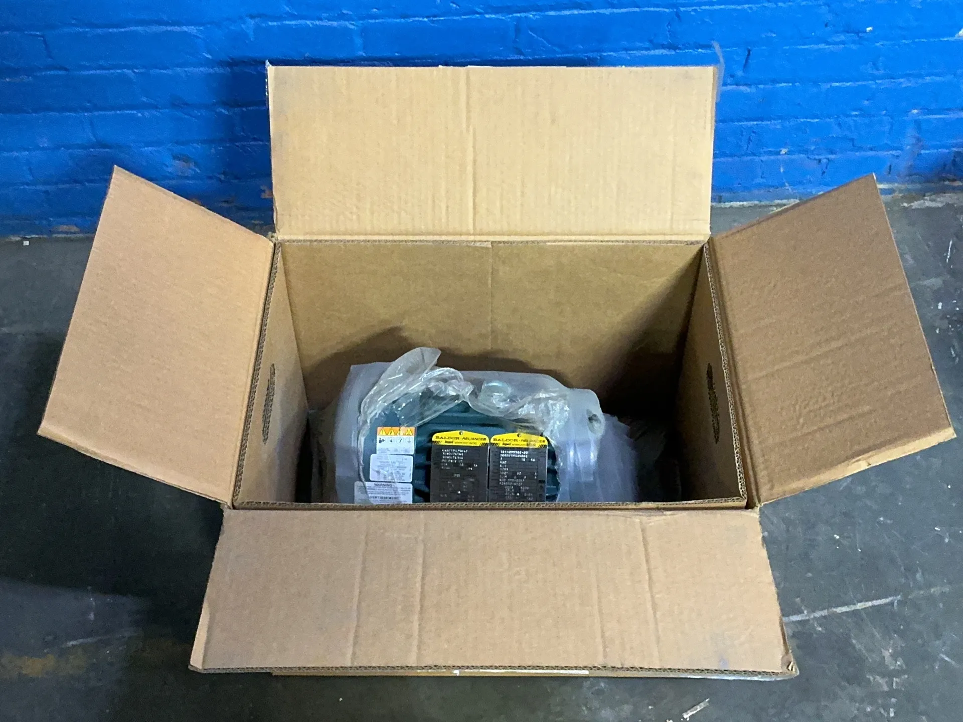 3 HP 1755 RPM Baldor #1211299582, Frame 182T, marine duty IEEE45, 4.1 Amps, 3 phase, 460 Volts, new (2