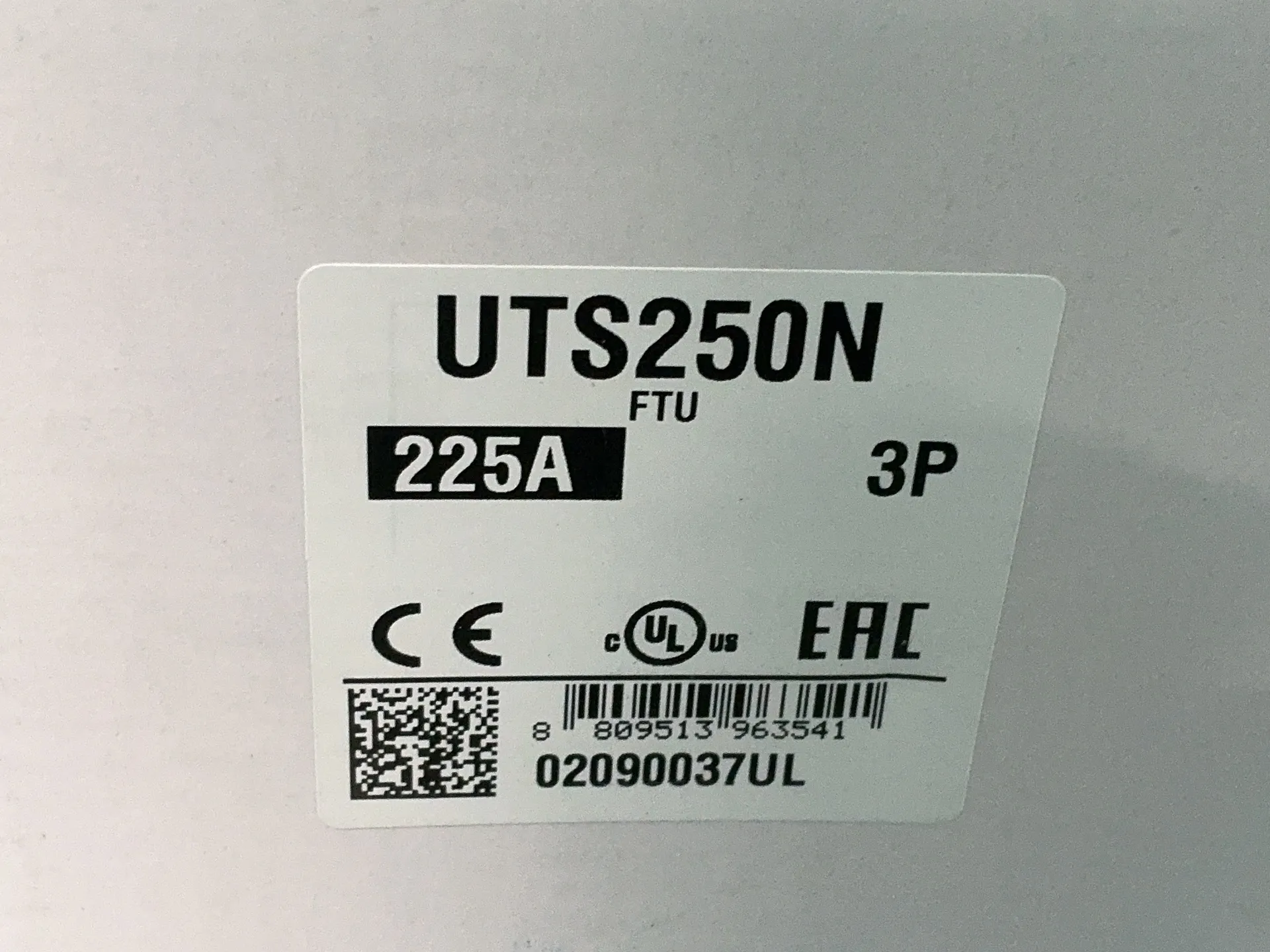 225 Amps, Leroy Somer Electric #02090037UL, UTS250N molded case circuit breaker, 240/480/600 Volts (5