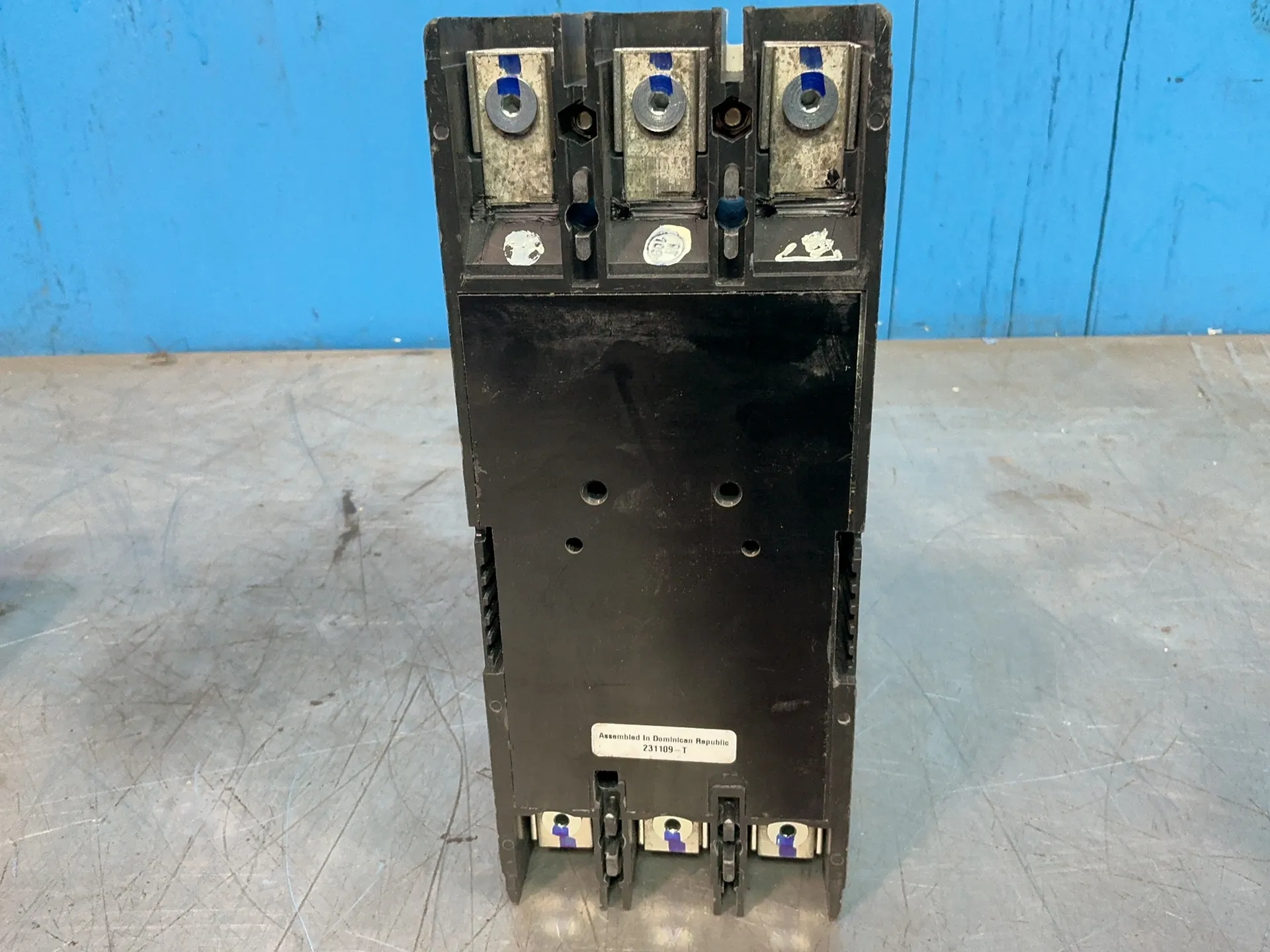 250 Amps, Eaton #JD3250F, circuit breaker, 240/480/600 Volts