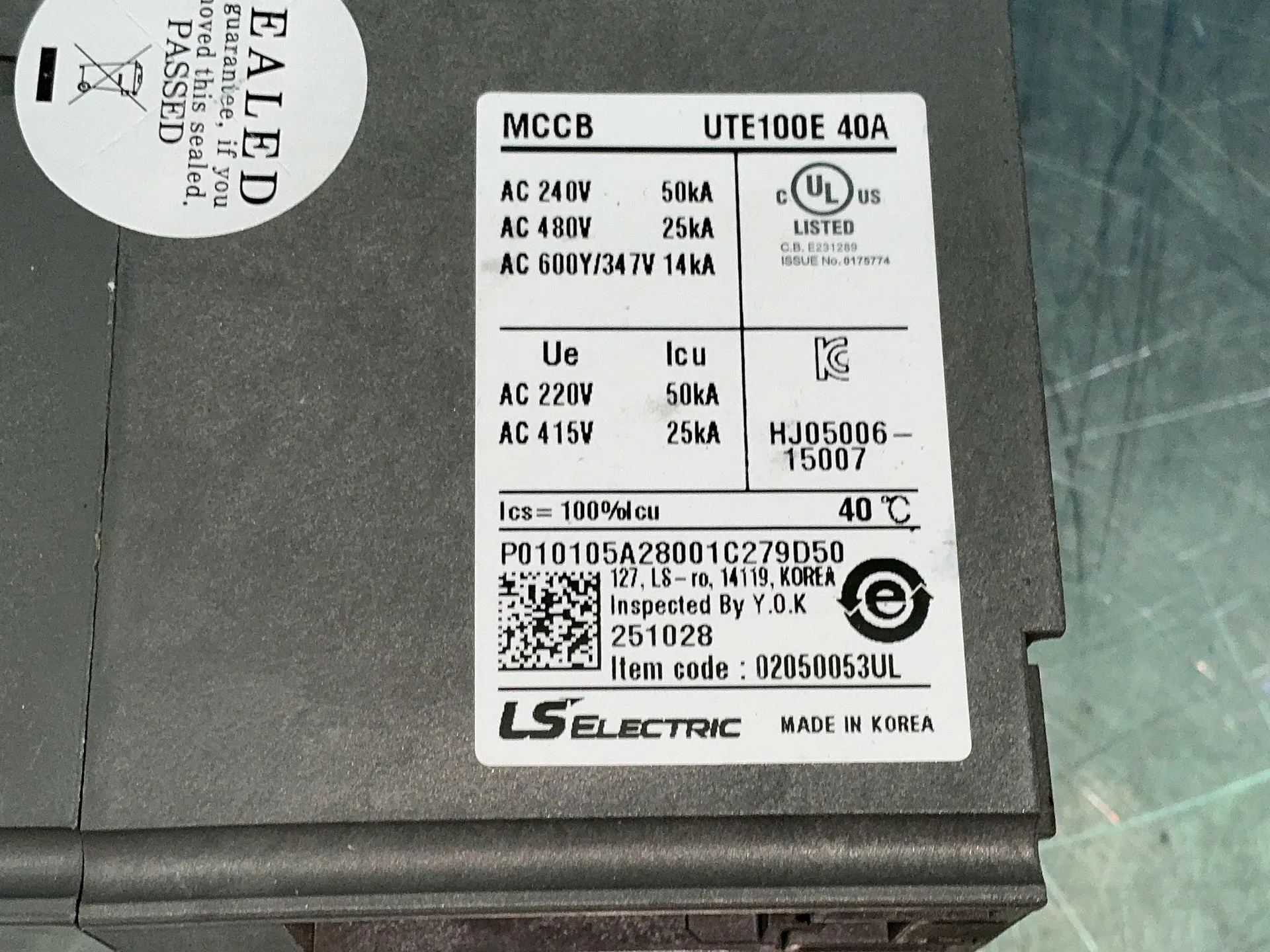 40 Amps, Leroy Somer Electric #02050053UL, UTE100E molded case circuit breakers, 240/480/600 Volts, LOT of 4