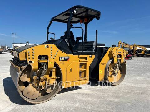 Caterpillar CB16, 2037 hours, S/N: HP500158, 2021