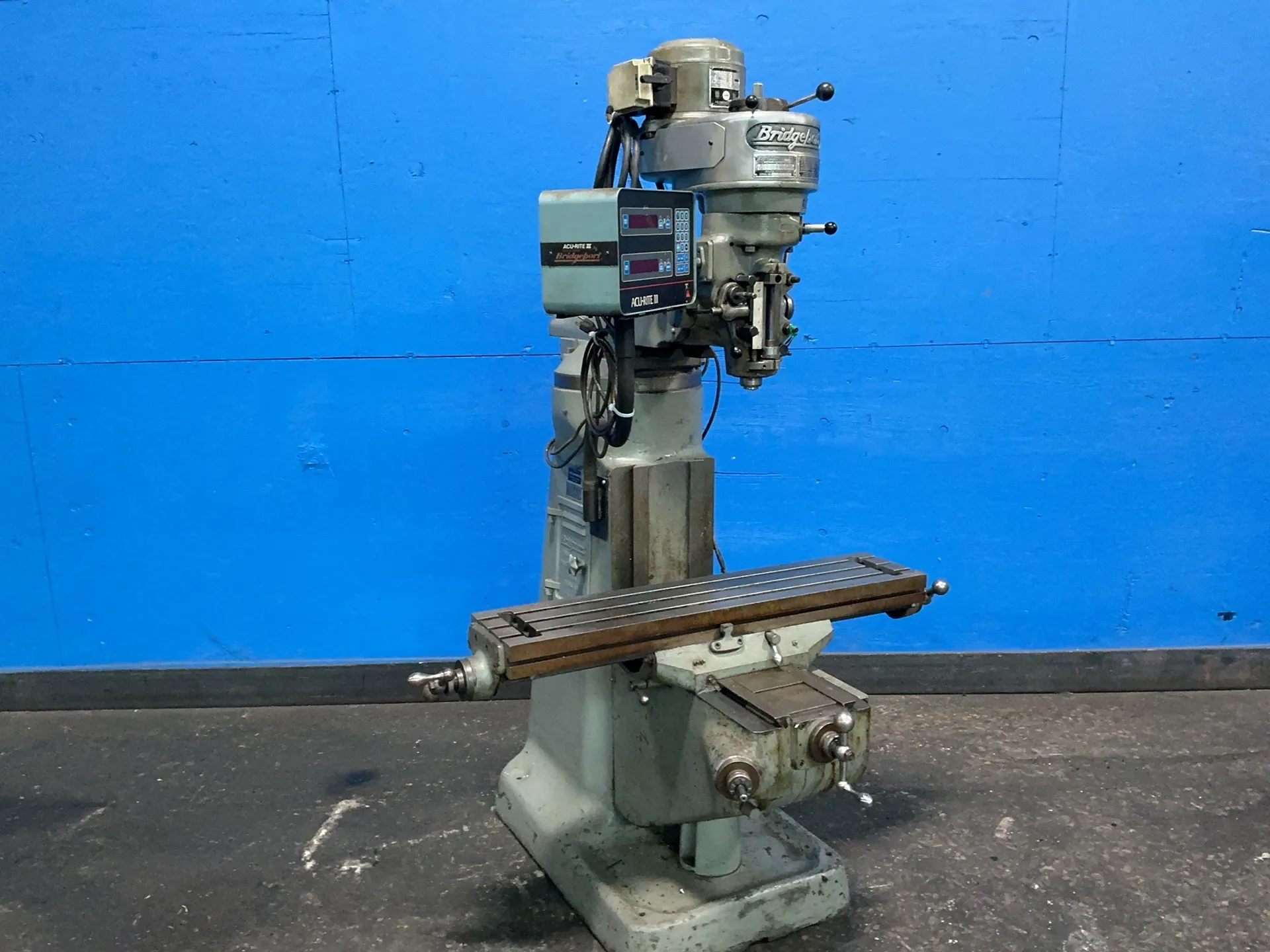 Bridgeport, vertical mill, 9" x 42" capacity, 1 HP, 1430/1730 RPM, Acu-Rite III digital read out, 4.6 A