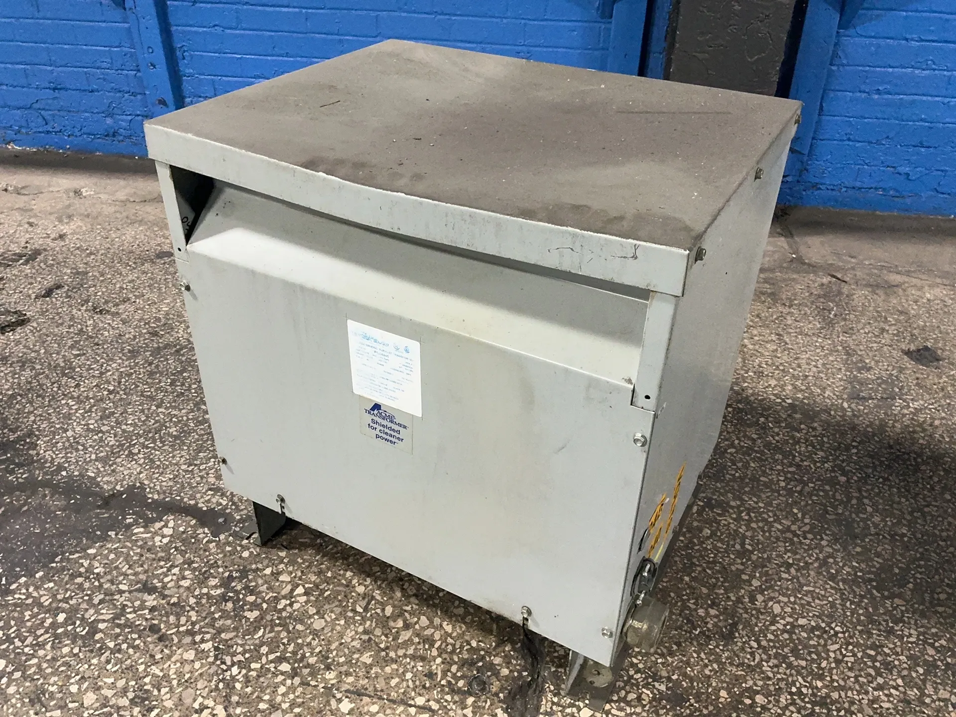 30 KVA 240 Primary, 208Y/120 Secondary, Acme P533624S, general purpose transformer, 3PH