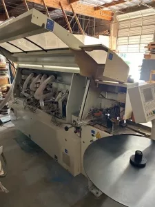 SCM #K-203, Edgebander, 2-3/16" max. board thickness, 1/16"-3/16" edge thickness, hot-melt glue pot