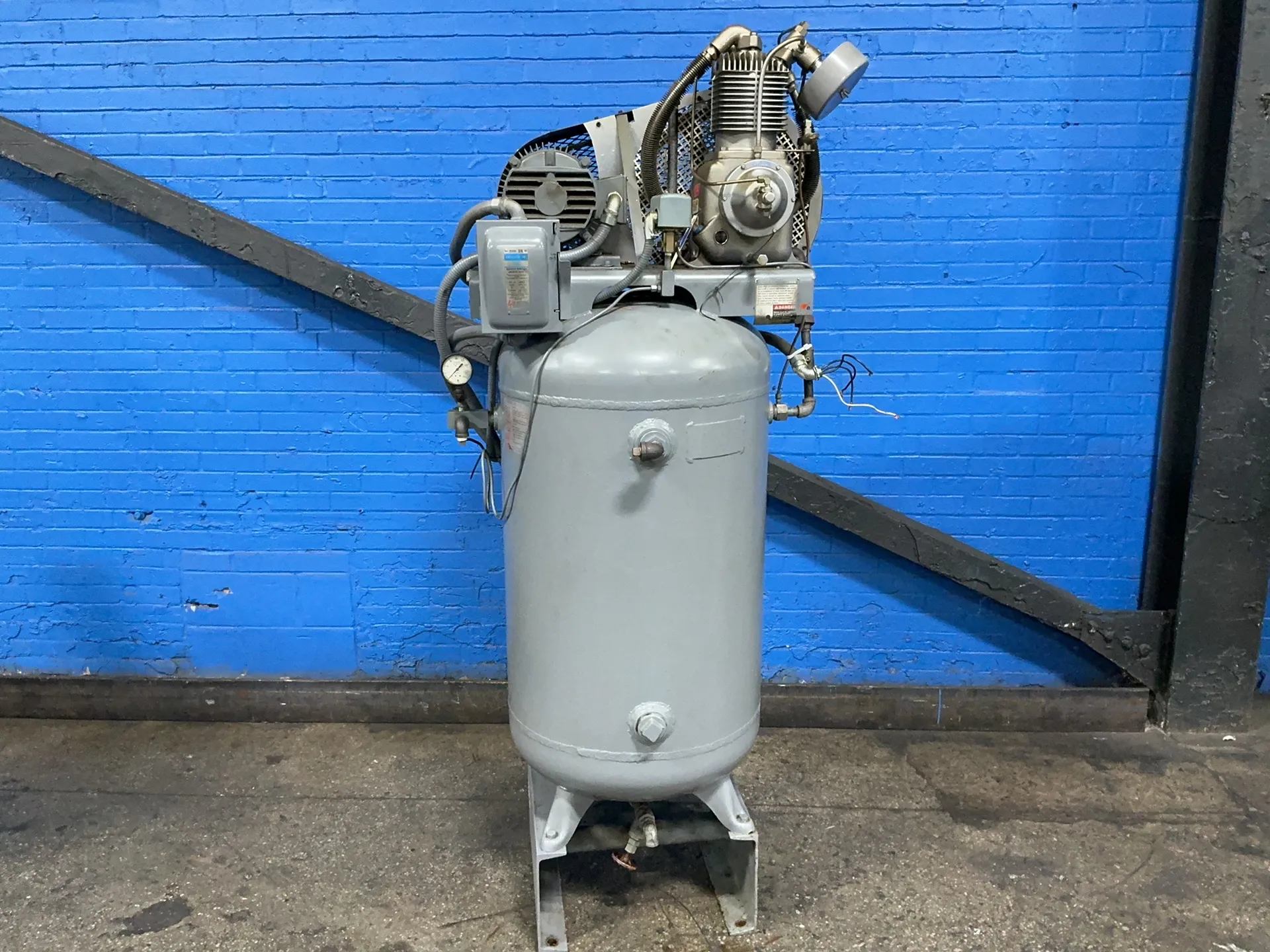 5 HP air compressor, tank mounted, 70 gallon, 1730 RPM, 230/460 V., 3 phase