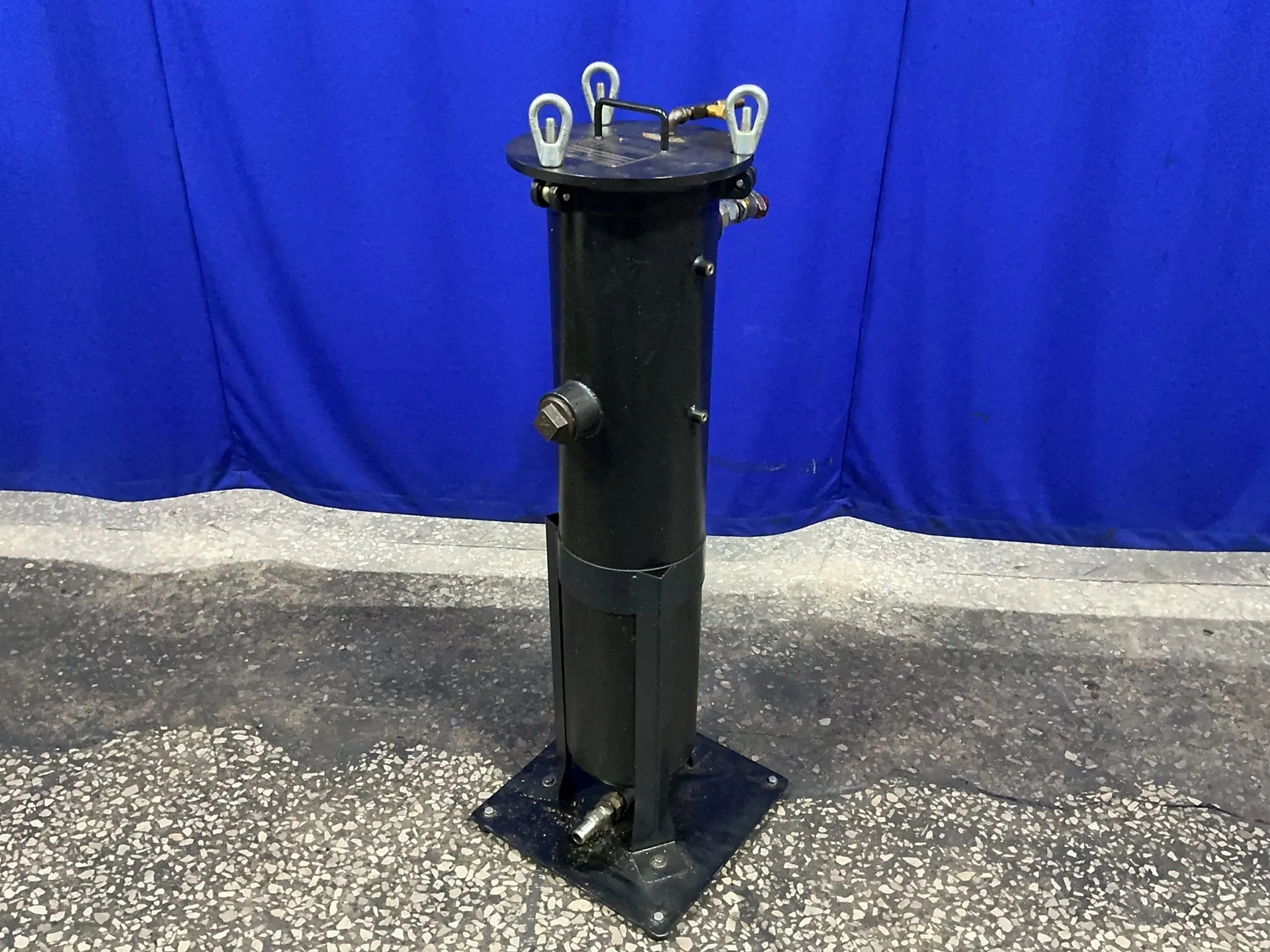 Rosedale #NCO830-2P-X-150-CBN-PR, liquid bag filter housing, 10 gallon, 150 psi, 2007