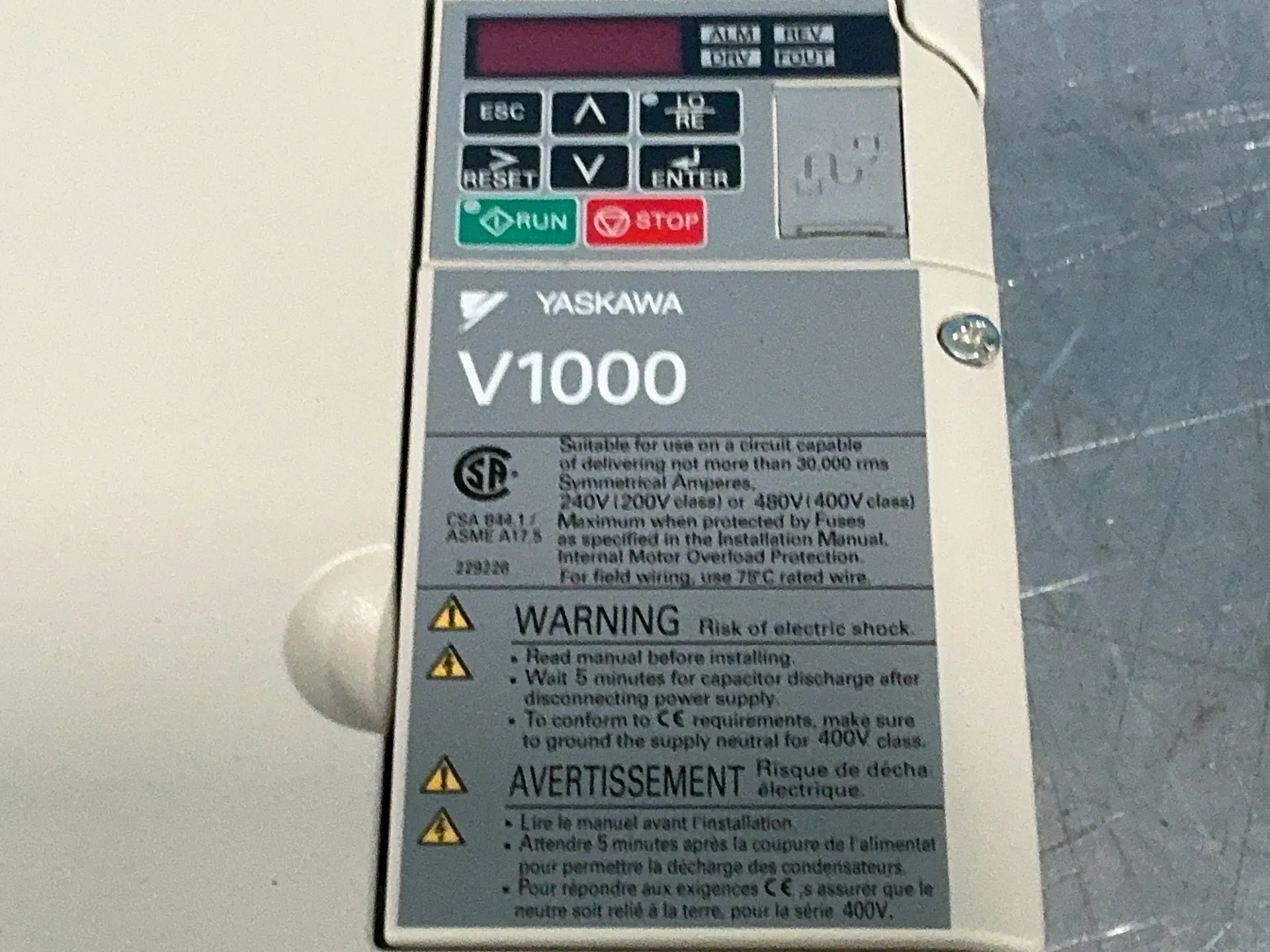 Yaskawa #CIMR-VU2A0030FAA, AC Drive / Variable Frequency Drive, input 200-240 Volts, 3 phase, 50/60 Hz