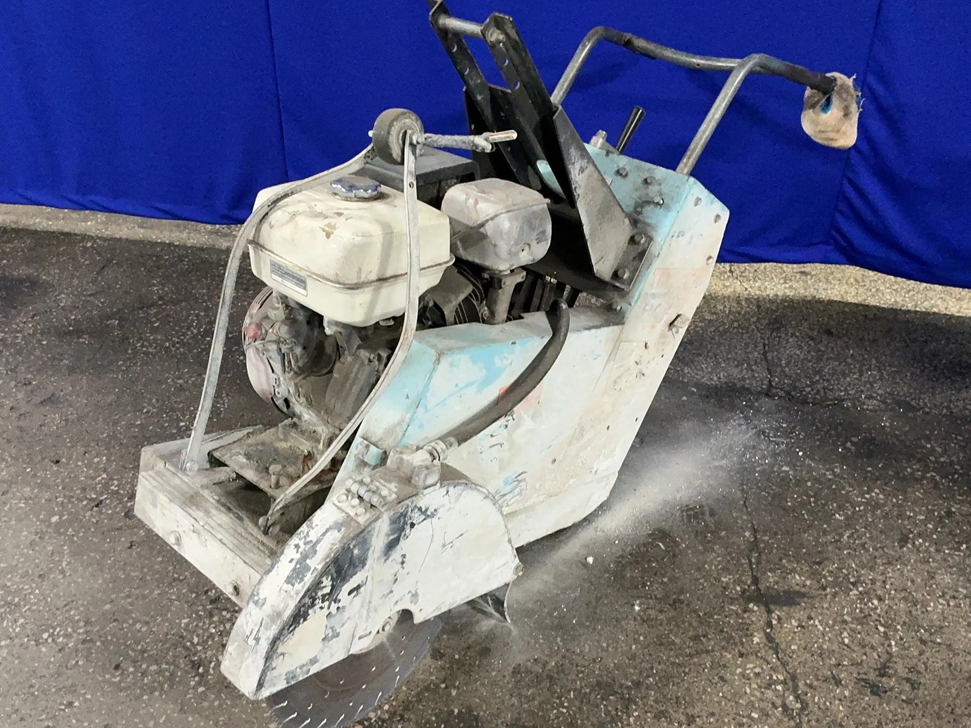 Diamant Boart #PACIV7.5F, concrete saw, 16" capacity, Honda engine