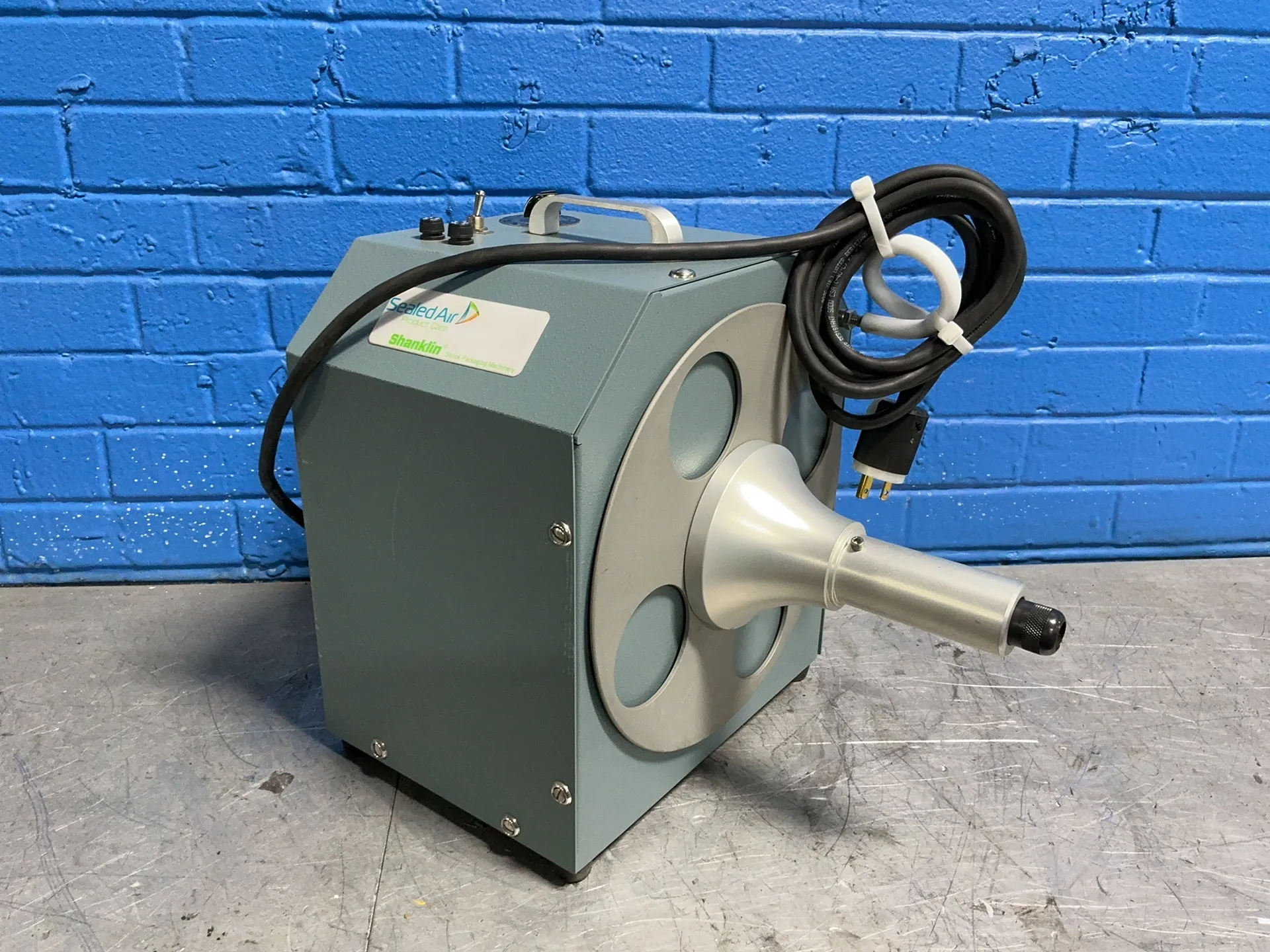 Sealed Air, rewinder