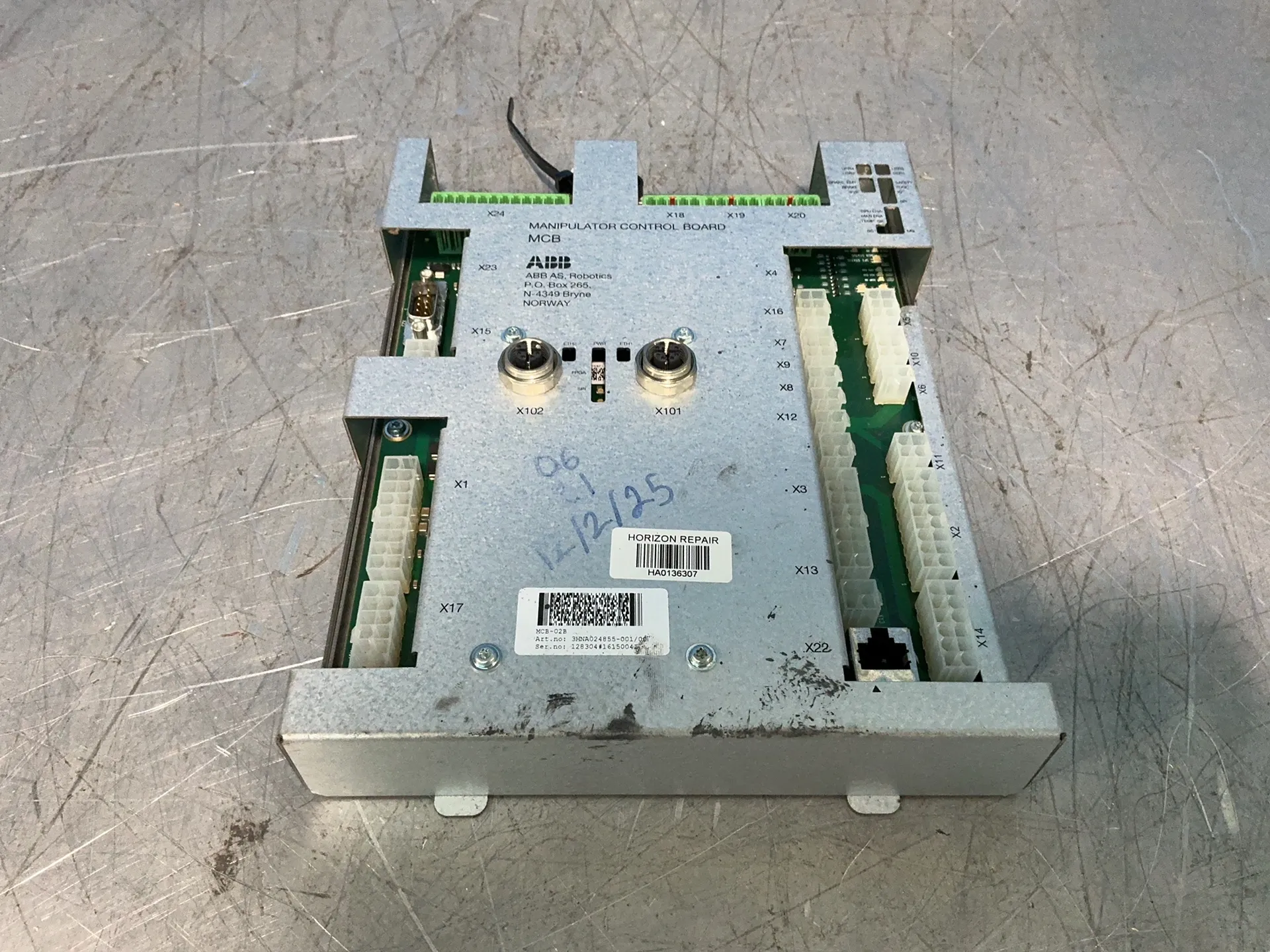 ABB #3HNA024855-001, tarjeta de control de manipulador