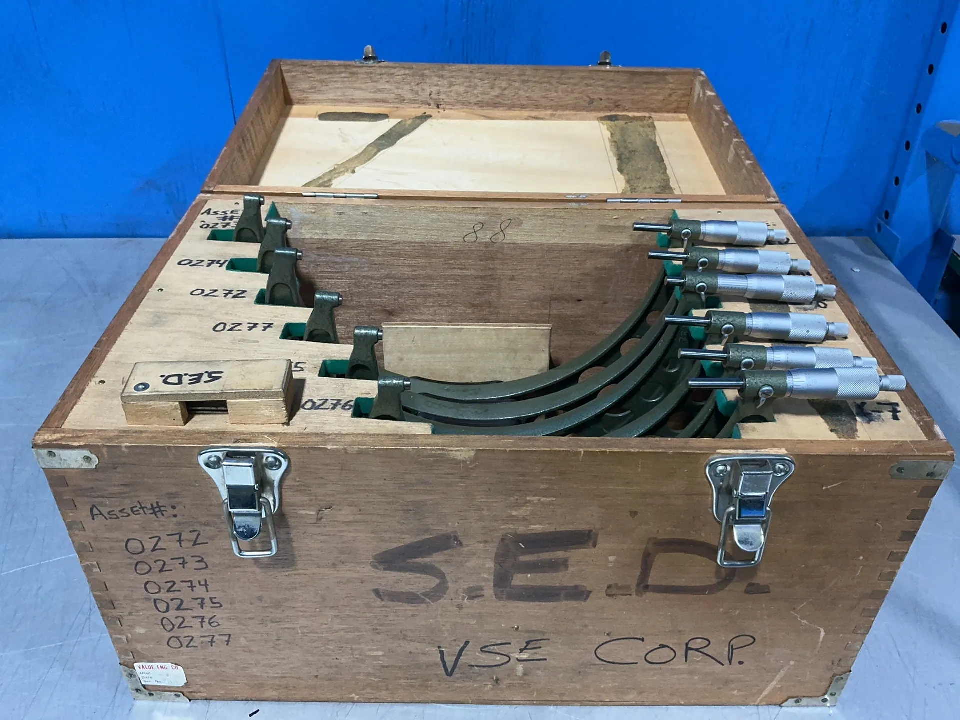 Mitutoyo #103-909, mechanical outside micrometer set, 6"-12", 0.0001" graduation, wooden case, LOT of 6