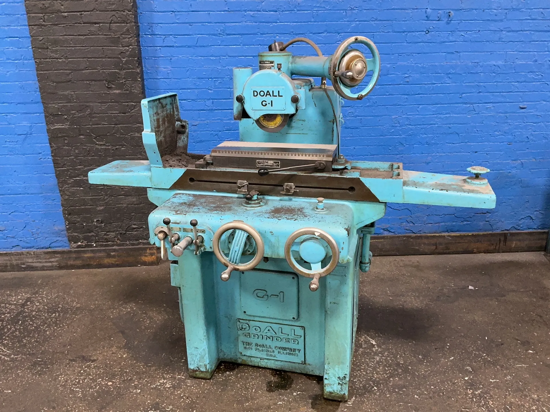 6" x 18" DoALL #G-1, horizontal surface grinder, 5 KVA