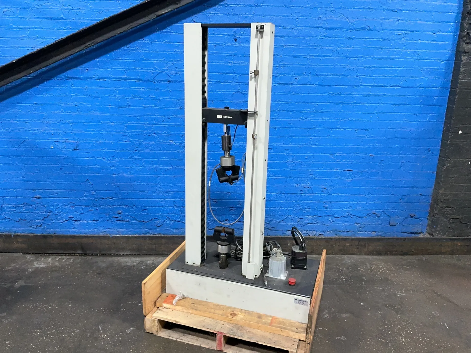 Instron #1011, single column electromechanical universal testing machine