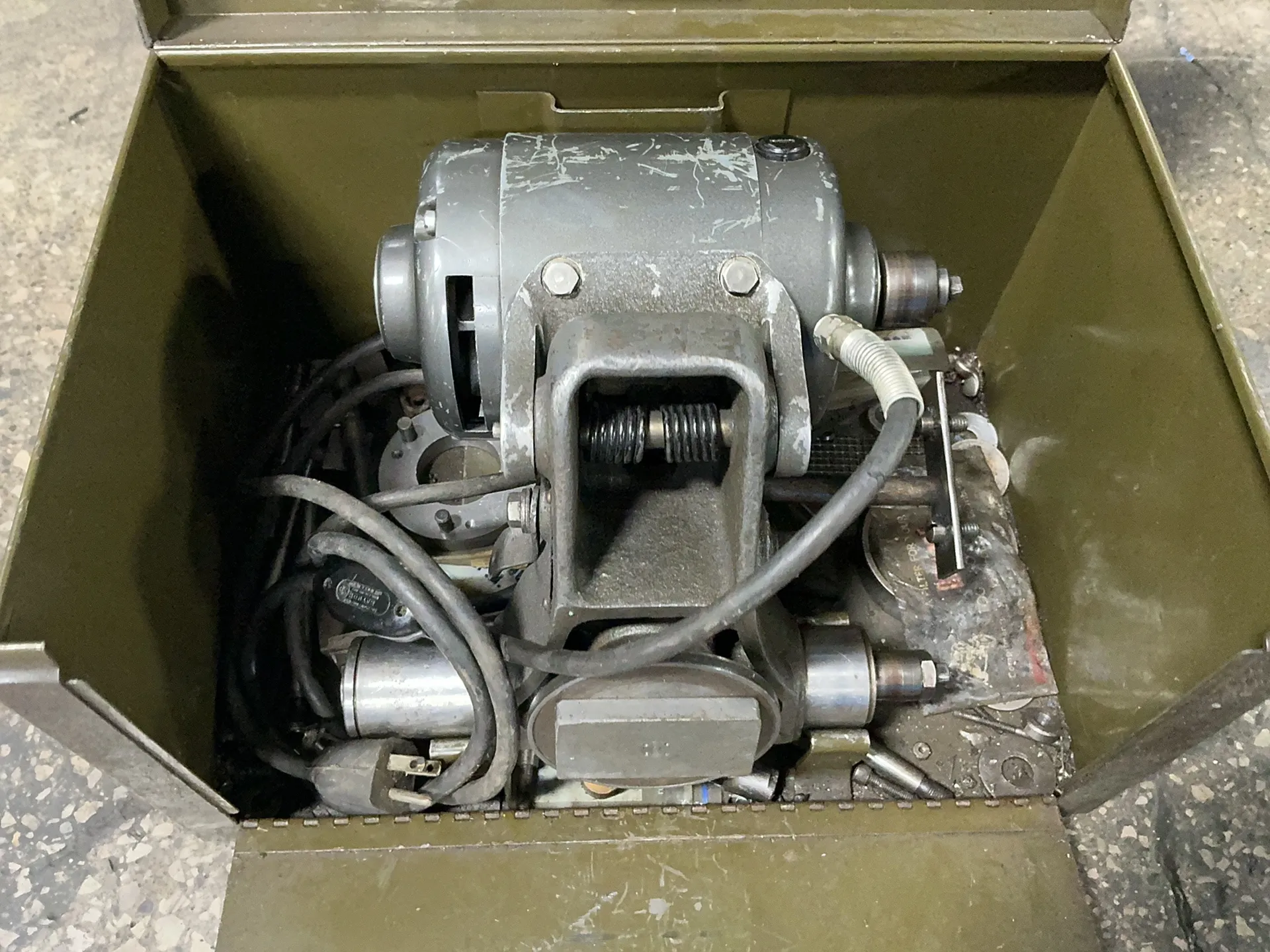 Dumore #5-021, tool post grinder, 1/2 HP