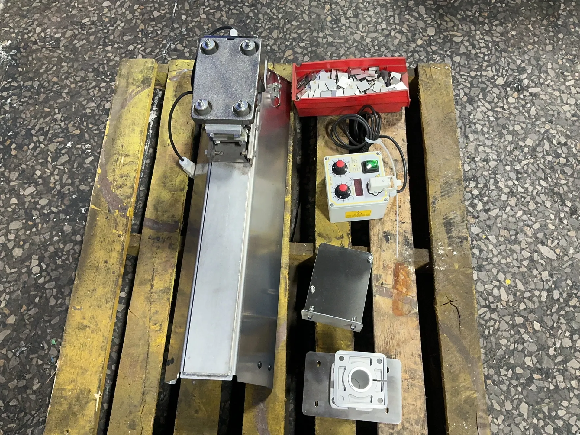 ARS #LEV2, linear actuator, 220 V., 2022
