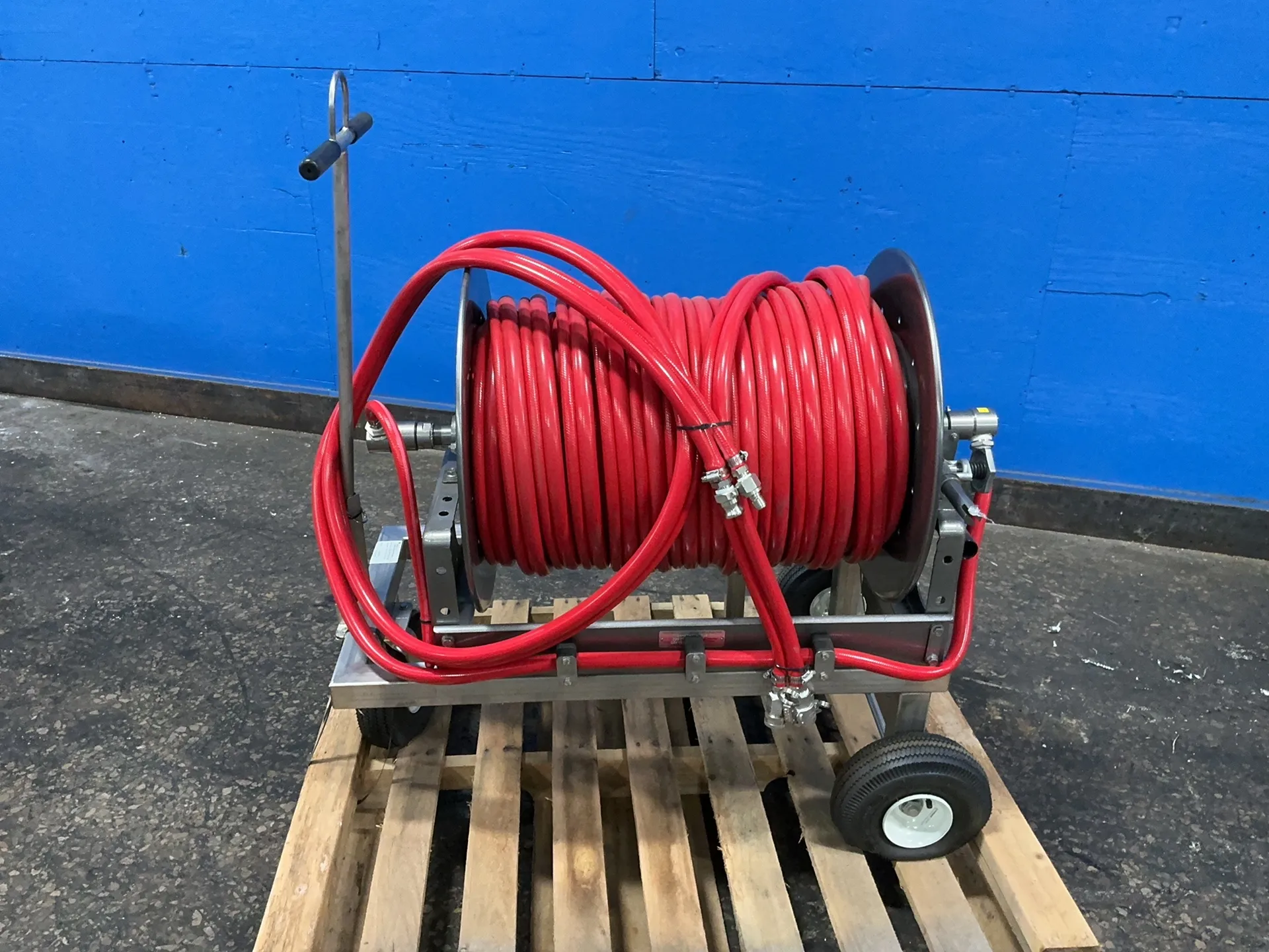 Air hose & reel, 200 PSI, 3 wheel cart
