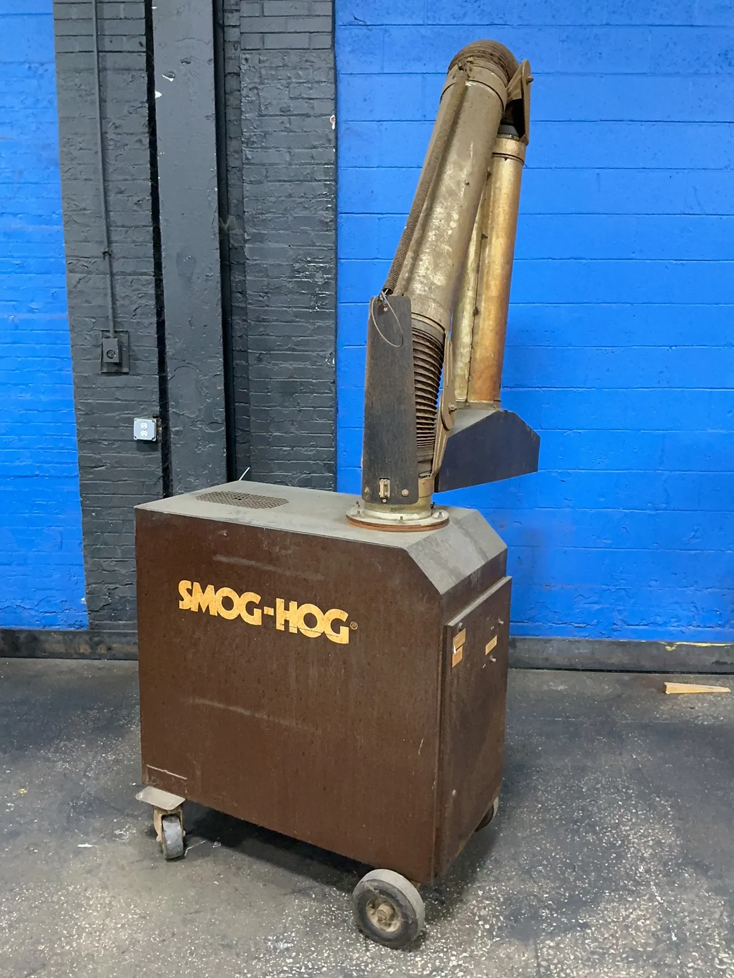 Smog Hog #PORTA-CLEAN, Air Cleaner, 10-4-L blower, A41 belt, 7.6 A, 115 V.