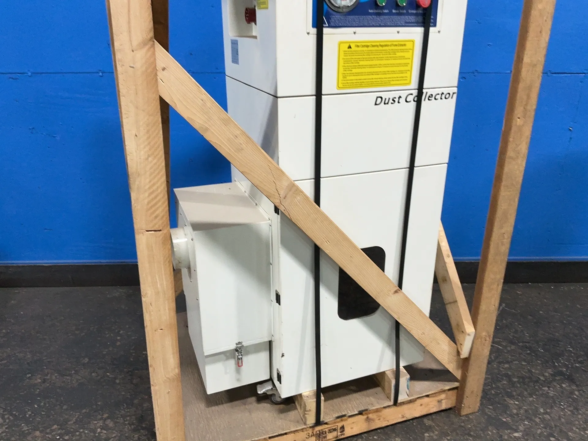 #PA-2400SA, Fume Extractor, 2400 m3/h, 2.2 KW, 4.73 A, 380 V.